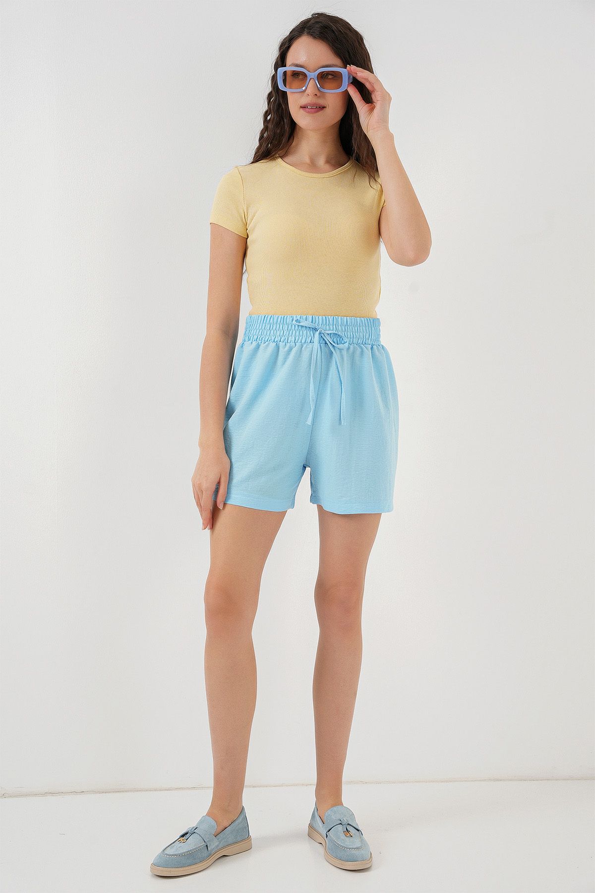 complete the look image