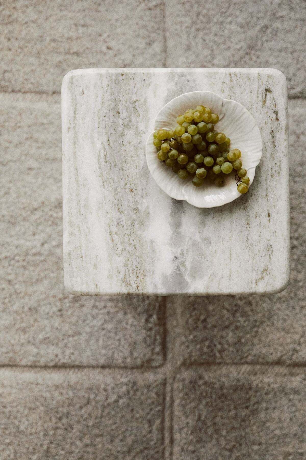 H&M-Marble side table 3