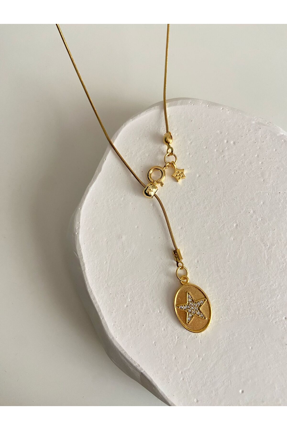 Taşlı Yıldız Plaka ve Mini Yıldız Charm Altın Kaplama Gold Asansör Kolye (45 cm)Sevgililer Günü Özel - Detay Görseli 2