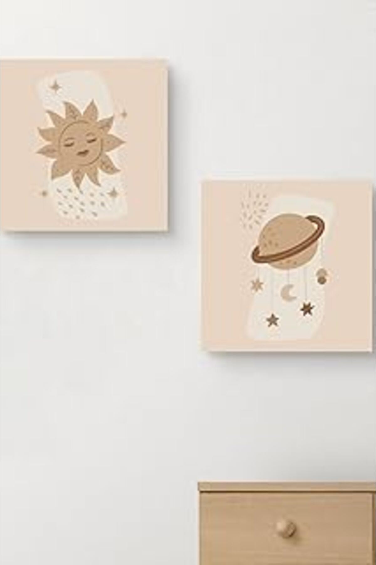 Roses Store Hediyesepeti Yıldız Ve Gezegen | Minimal Tasarımlı 2'Li Kanvas Tablo 25 X 25 Cm Ölçüsündedir.