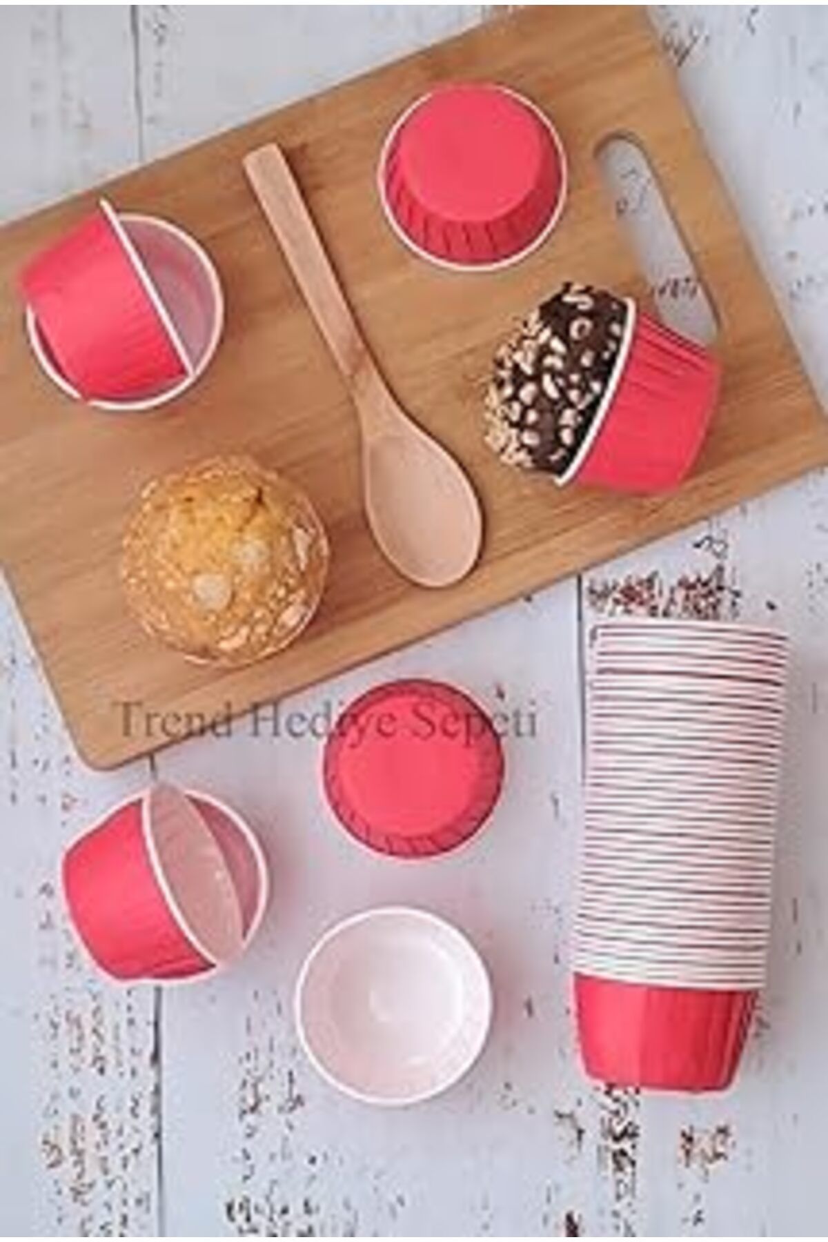 NETWORK ART Trend Hediye Sepeti 50'li Kırmızı Muffin Kek Kalıbı, Kek Kapsülü Cupcake Kalıbı, Airfryer Uyumlu