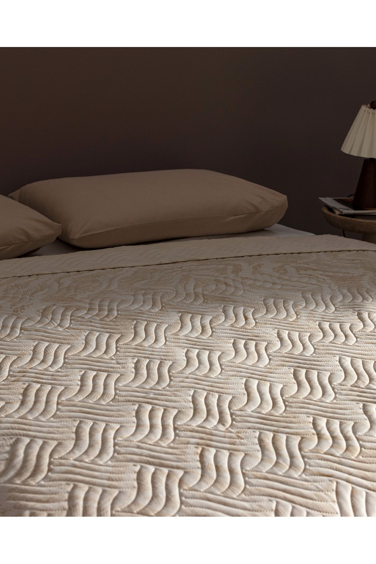 Madame Coco-Beige Printed Double Bedspread 2