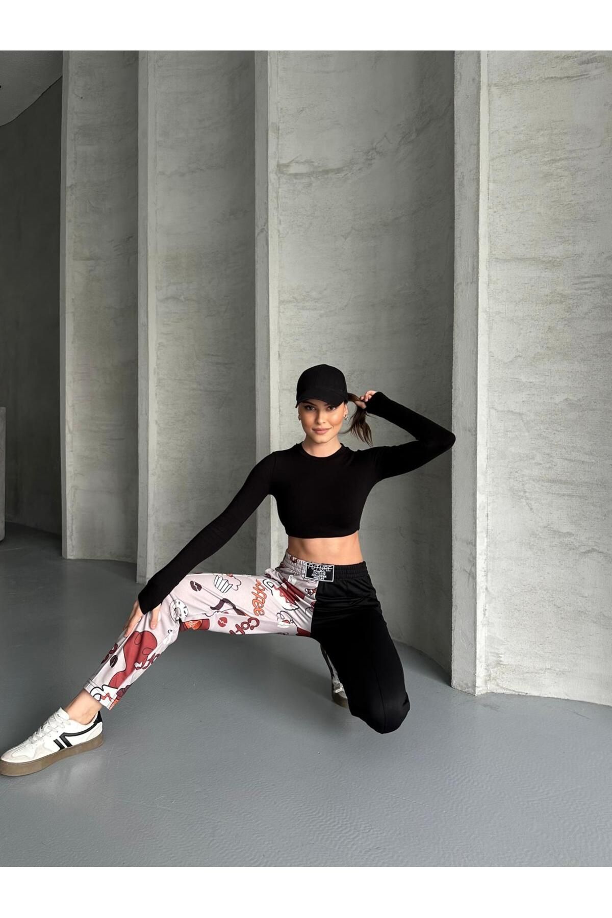 RPT MODA-Digital Printed Double Color Patterned Comfortable High Waist Jogger Bottom Tracksuit 8