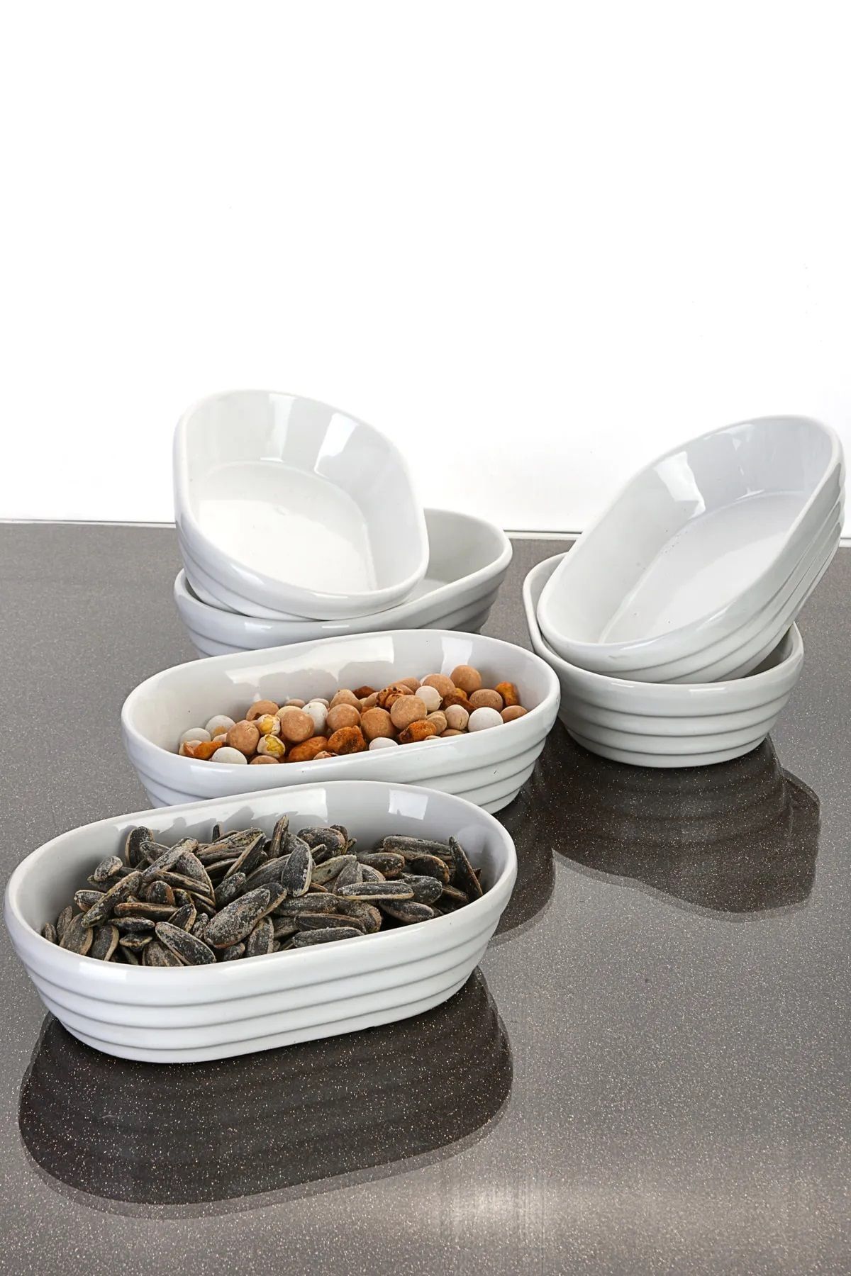 devigo-6 Pieces Oval Snack Bowl/Breakfast Presentation Plate Set - White 15X8 cm Trilla 1