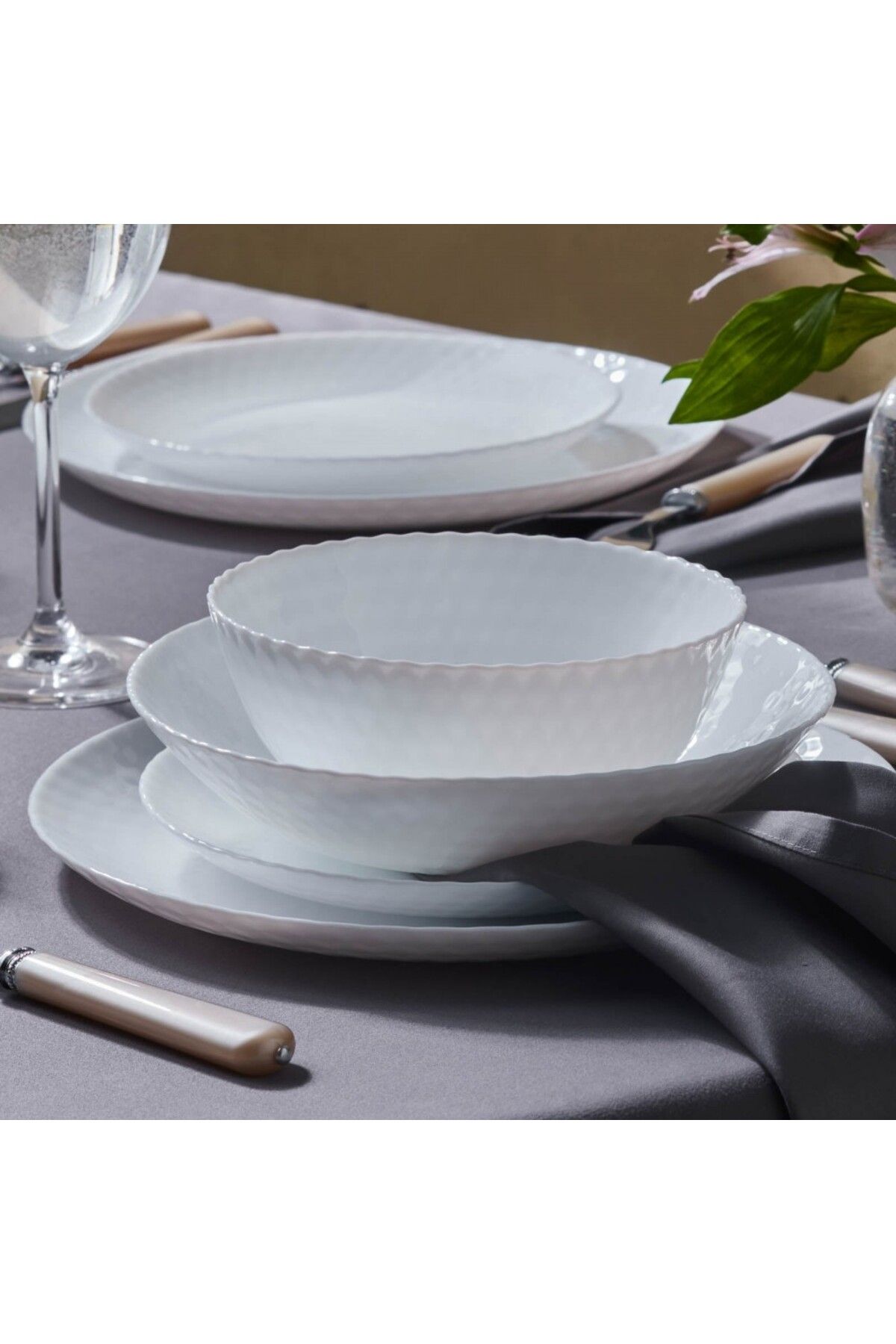 Karaca-White Diamond Opal Tafelservice, 6 Personen, 24-teilig 9