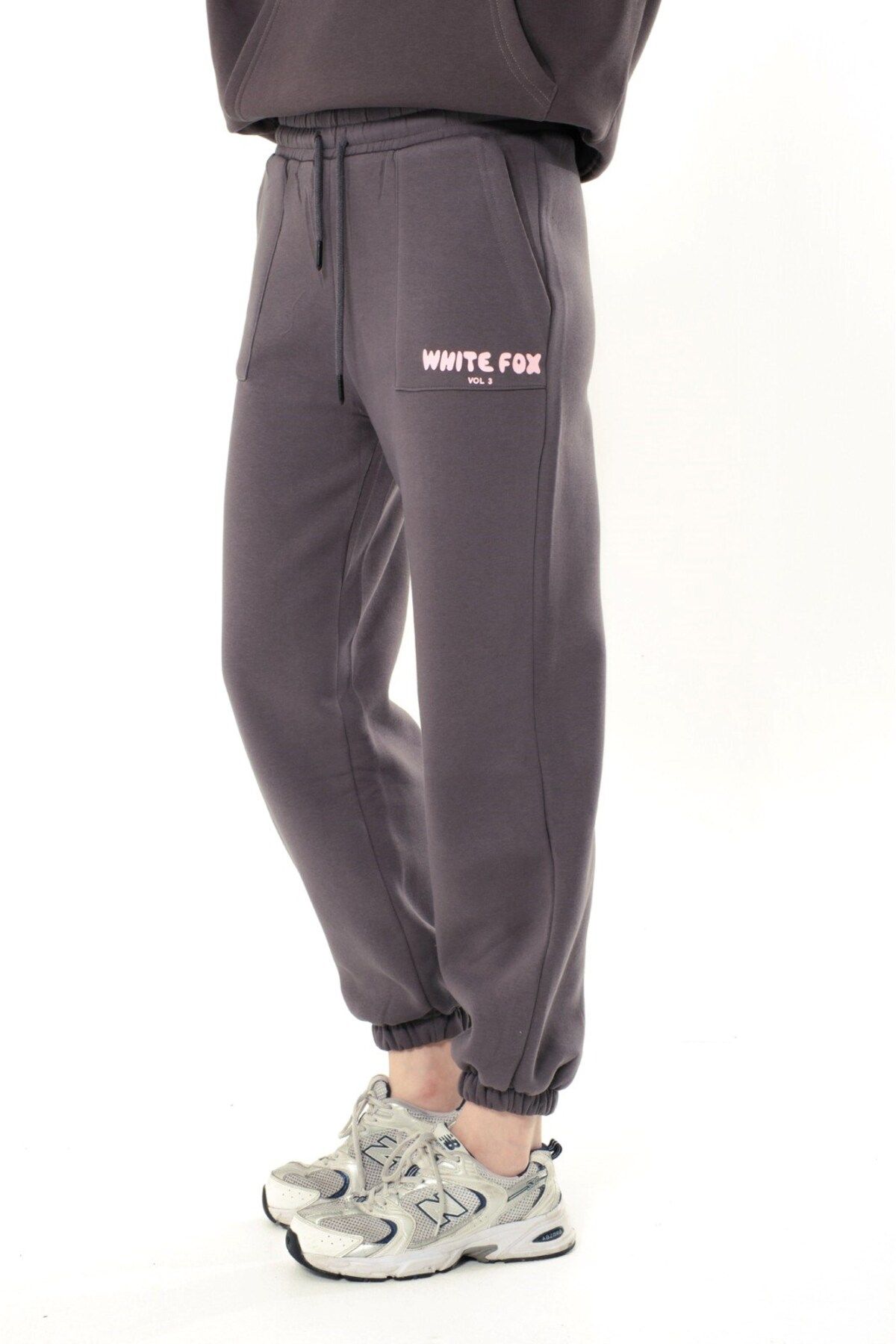 The Champ Clothing-Women's Oversize Sweatshirt & Sweatpants Set Mixed Style, Extracted Plaid Design 2