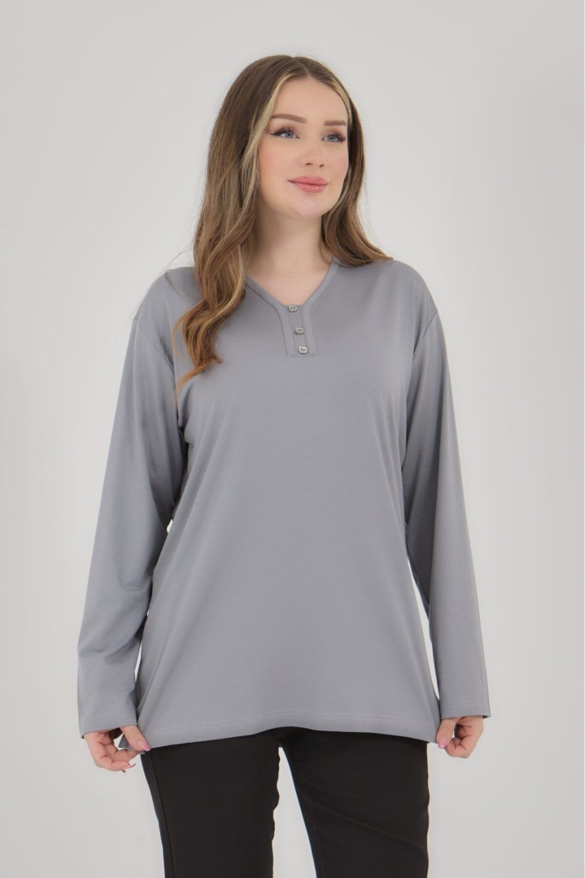 Fresh&Moda-بلوزة نسائية من القطن الممشط برقبة على شكل حرف V مقاس كبير من الليكرا للأم في منتصف العمر 4