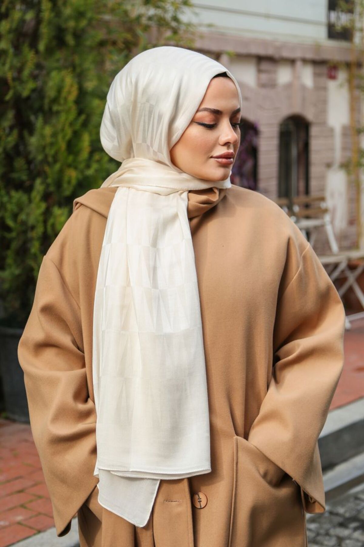 Armine-Lyon Shawl 3 - Trend Set 4