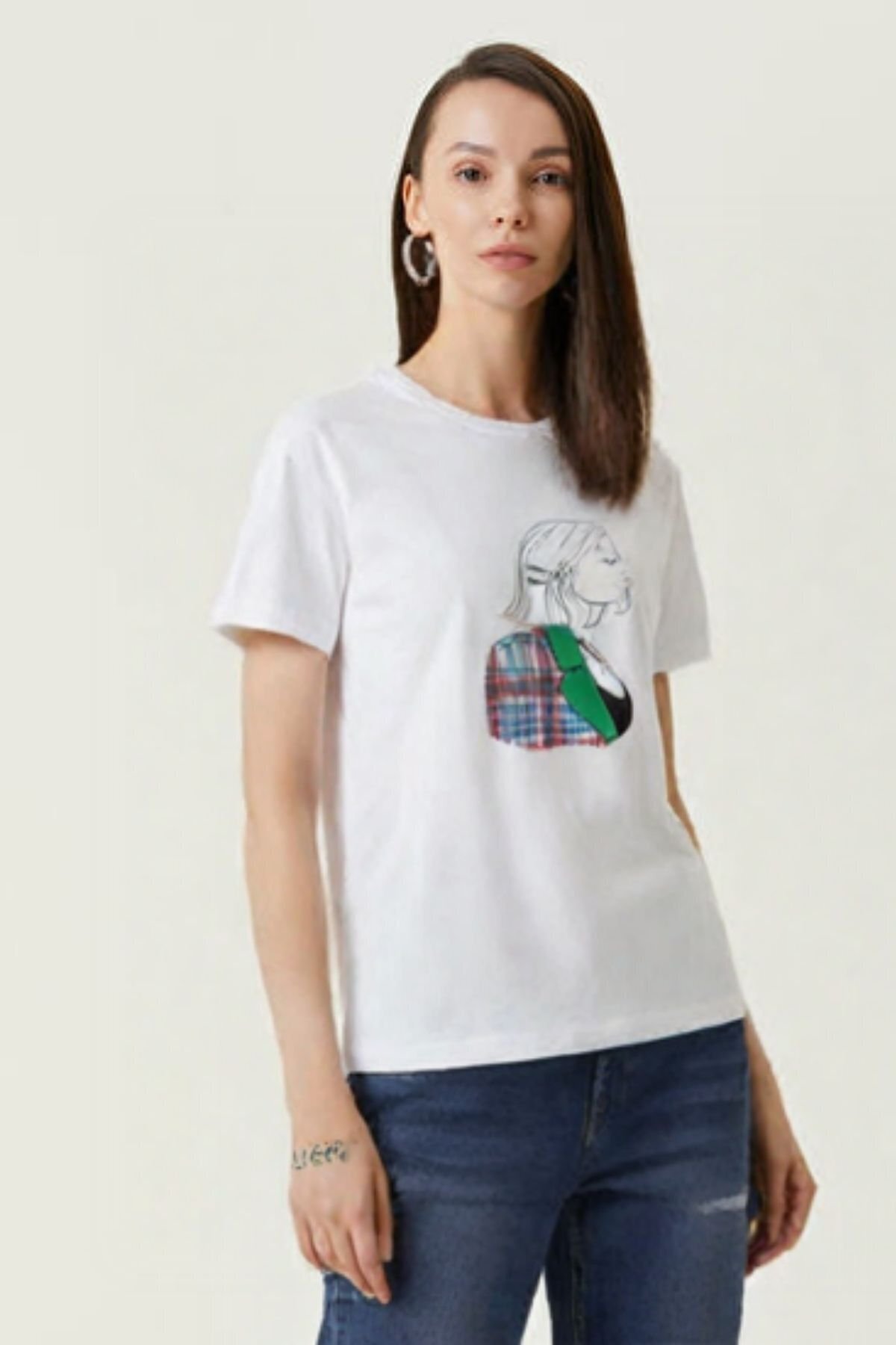 HAKKE-Patterned Women's Figure Printed T-Shirt 3