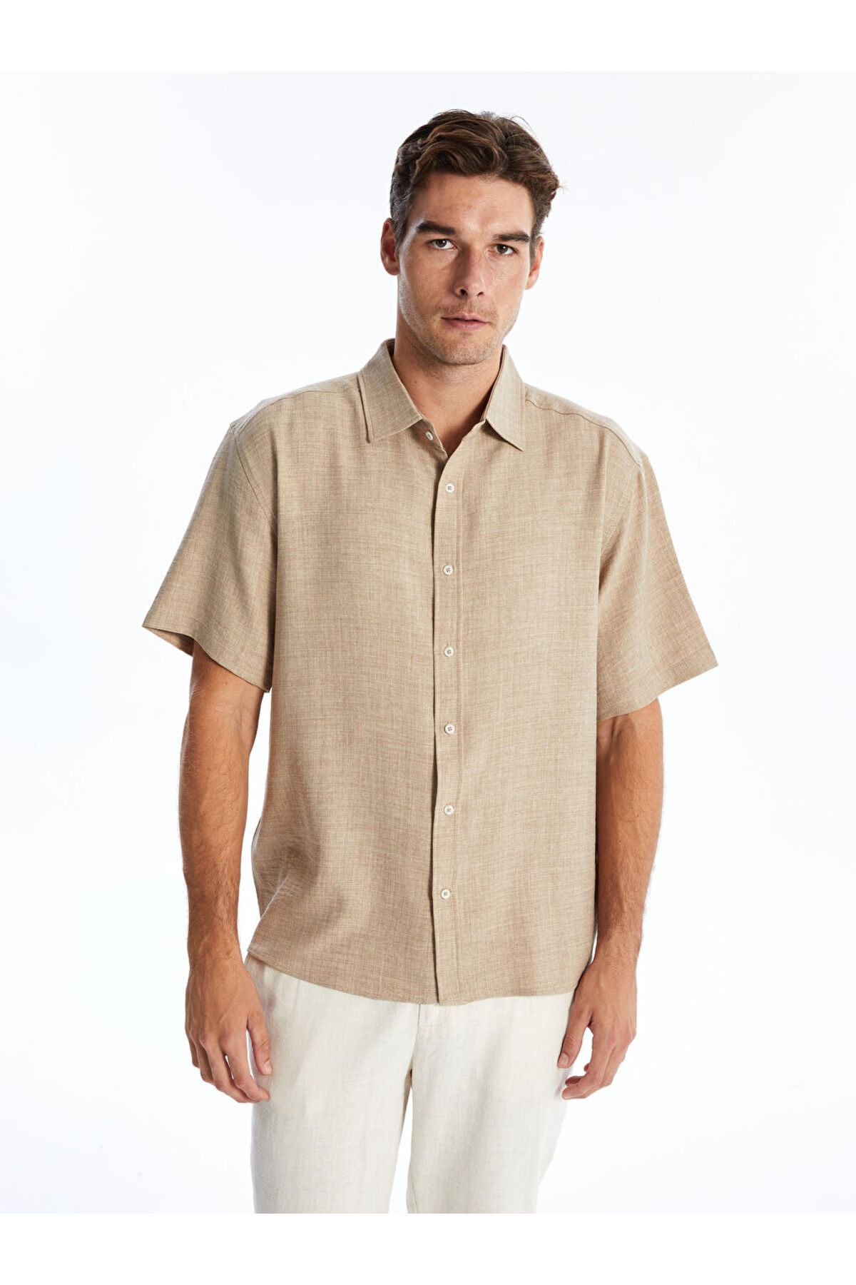 LC Waikiki Yeni Sezon Rahat Kalip Kisa Kollu Gabardin Erkek Gomlek - S4NF15Z8
