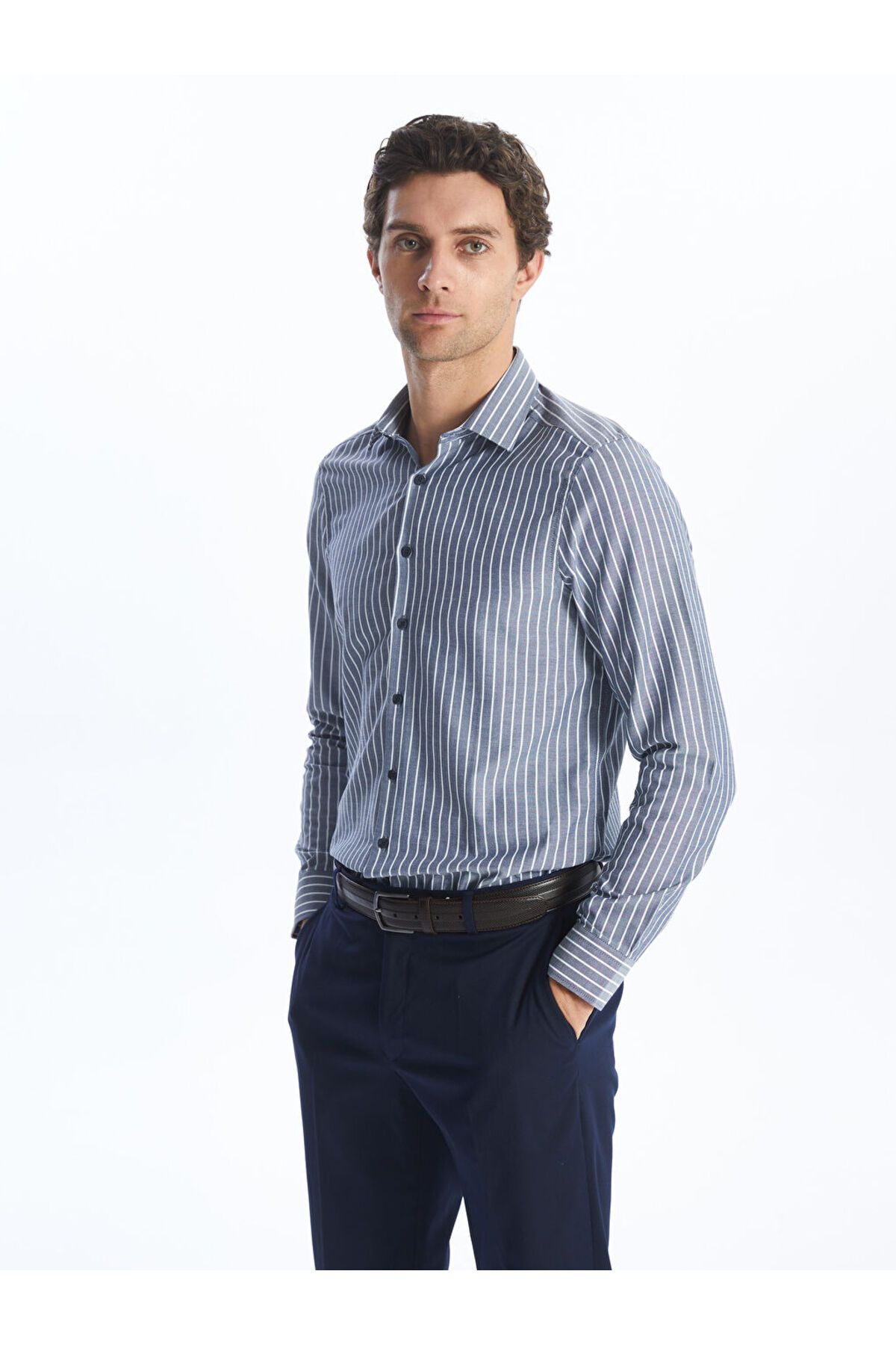 LC Waikiki LCW Slim Fit Uzun Kollu Gabardin Erkek Gömlek