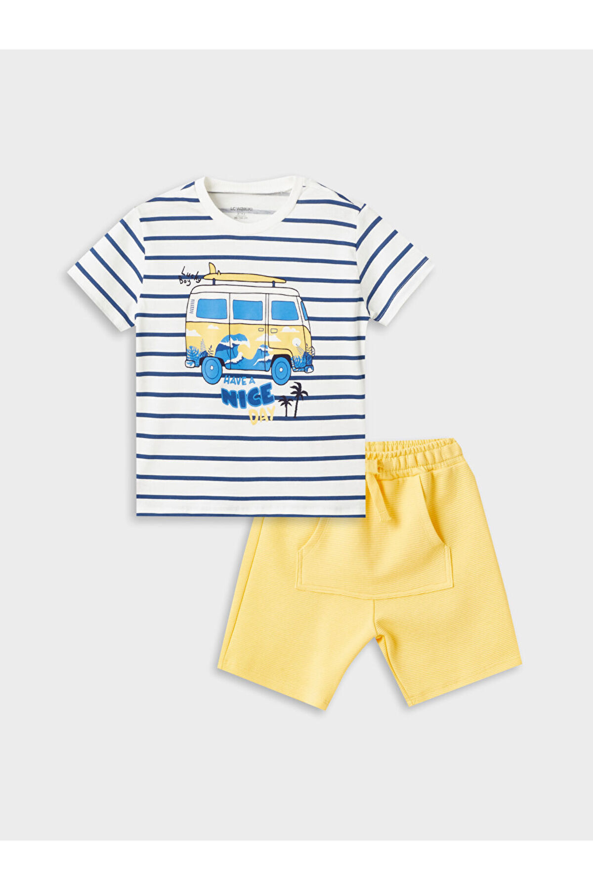 LC Waikiki-Crew Neck Short Sleeve Printed Baby Boy T-Shirt and Shorts Set of 2 1