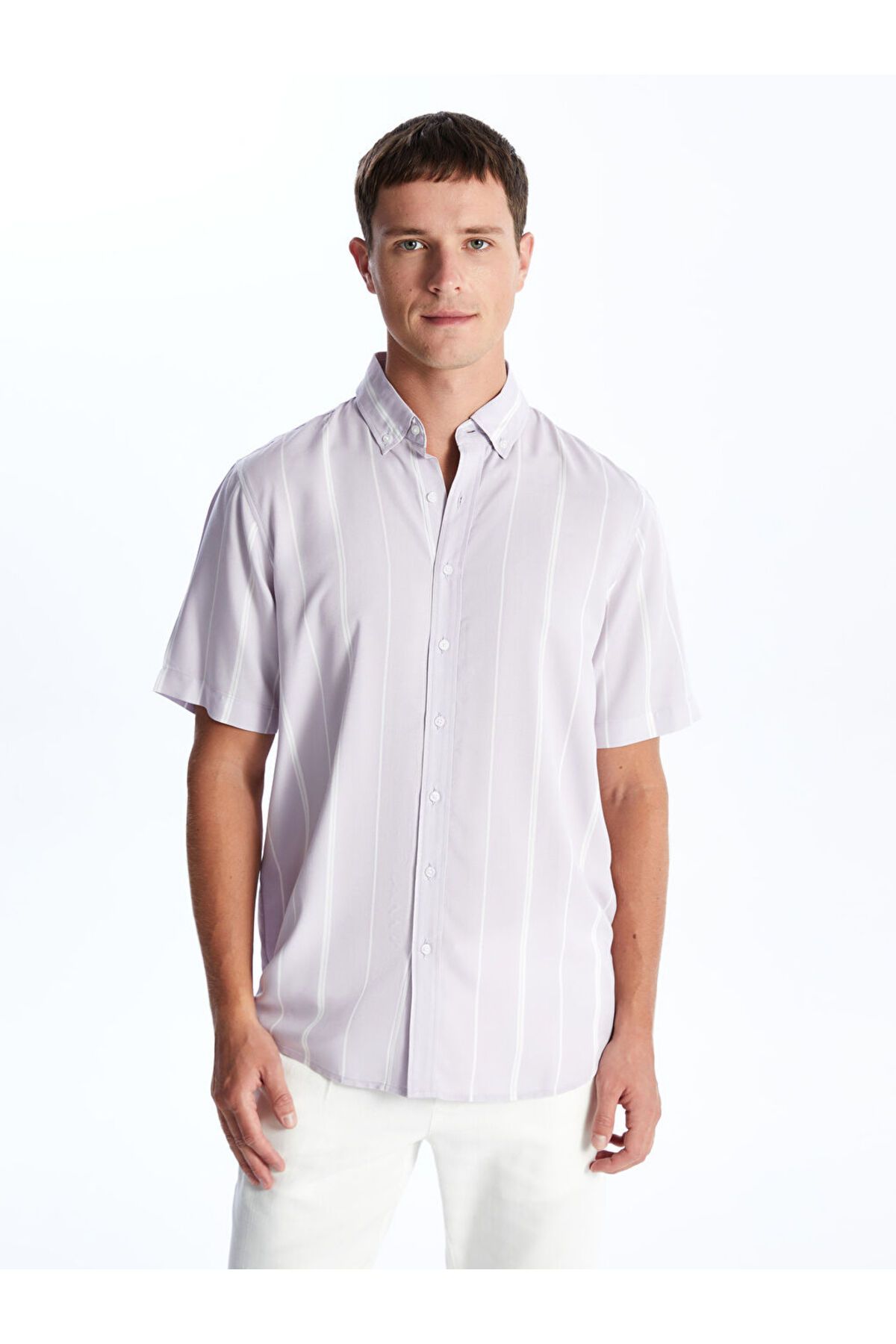 LC Waikiki Yeni Sezon Regular Fit Kisa Kollu Cizgili Viskon Erkek Gomlek - S4FR57Z8