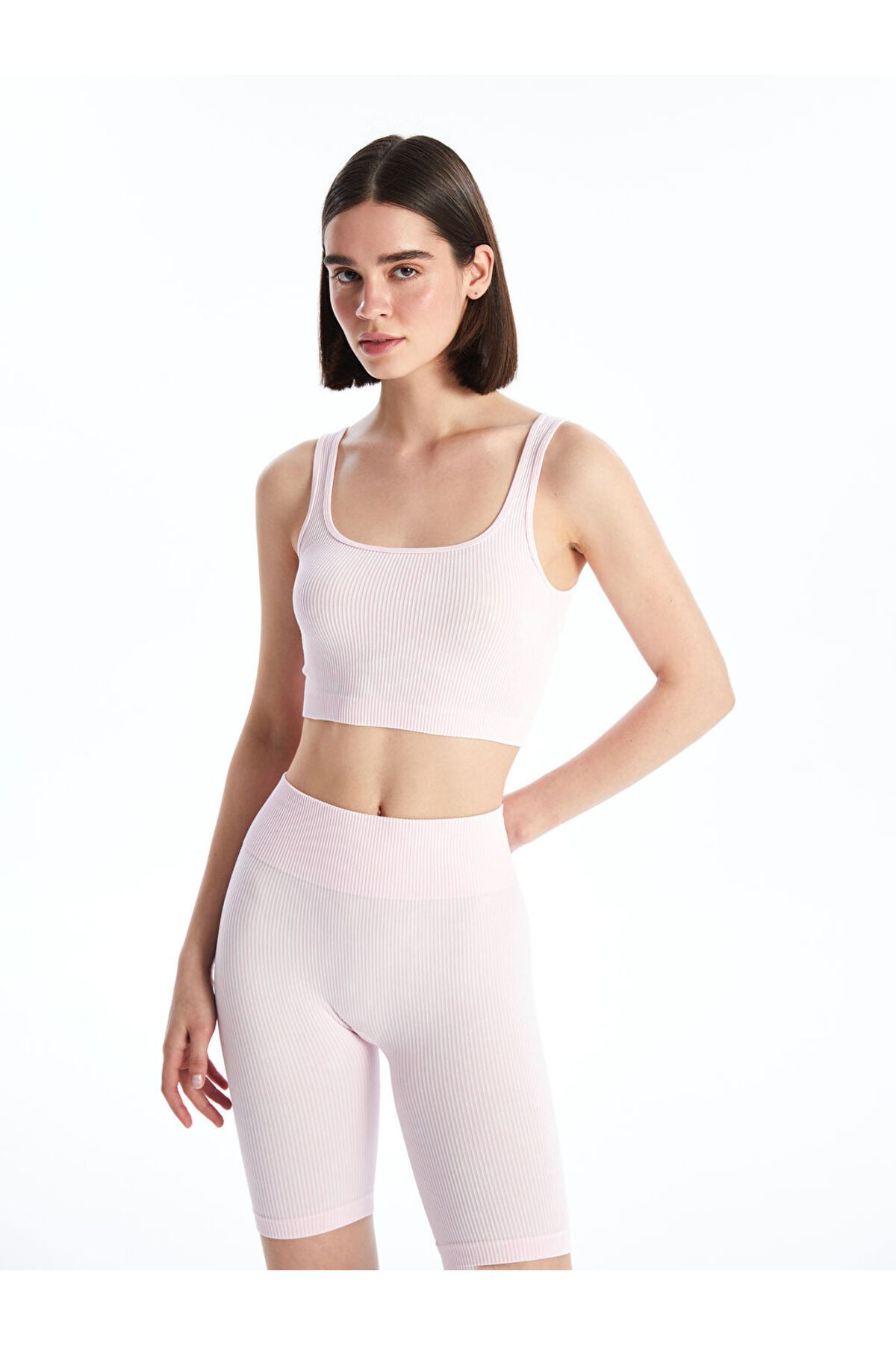 LC Waikiki LCW Kadın U Yaka Düz Crop