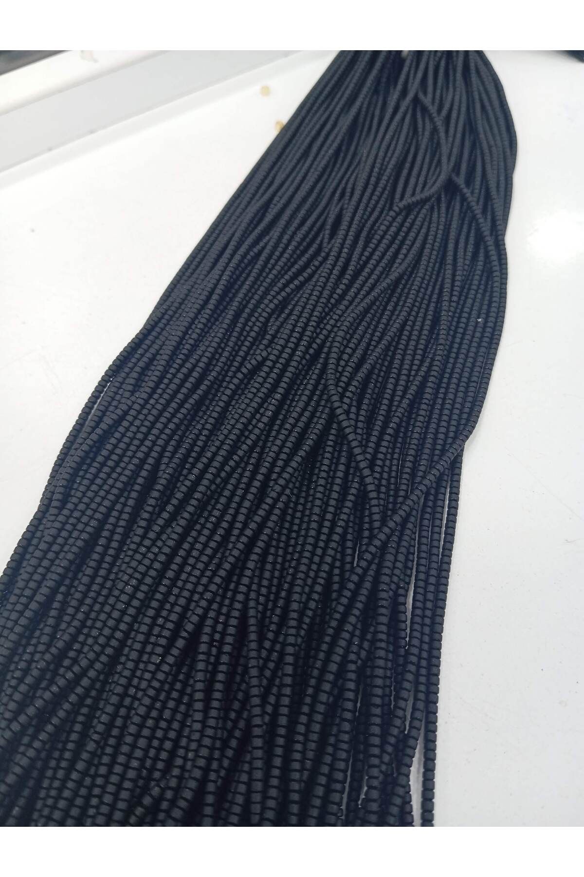 Ralp Moda-Afghan Bead for Minimalist Designs 3 Strings Is 30-32 cm 1 Bead Length Is 1.5 mm and Width Is 2 Mm. 2