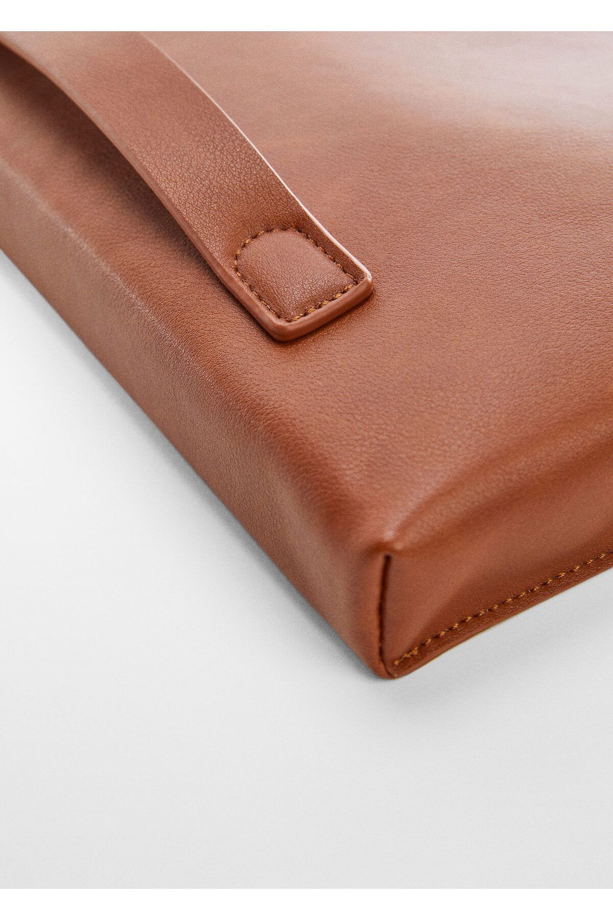 MANGO-Men's Leather Handbag 47034393 3