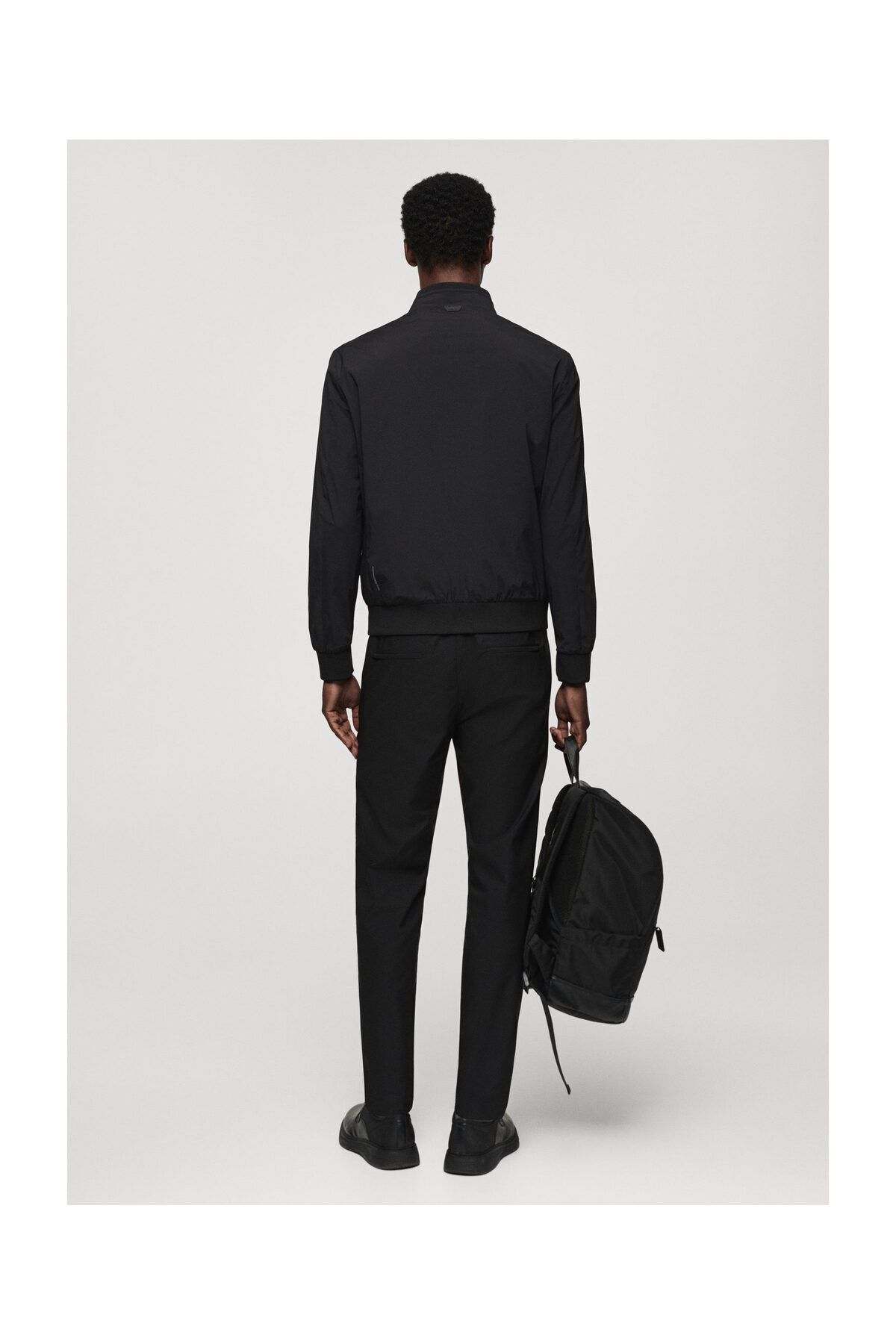 MANGO Man-Wasserabweisender Stretch-Bomber 9