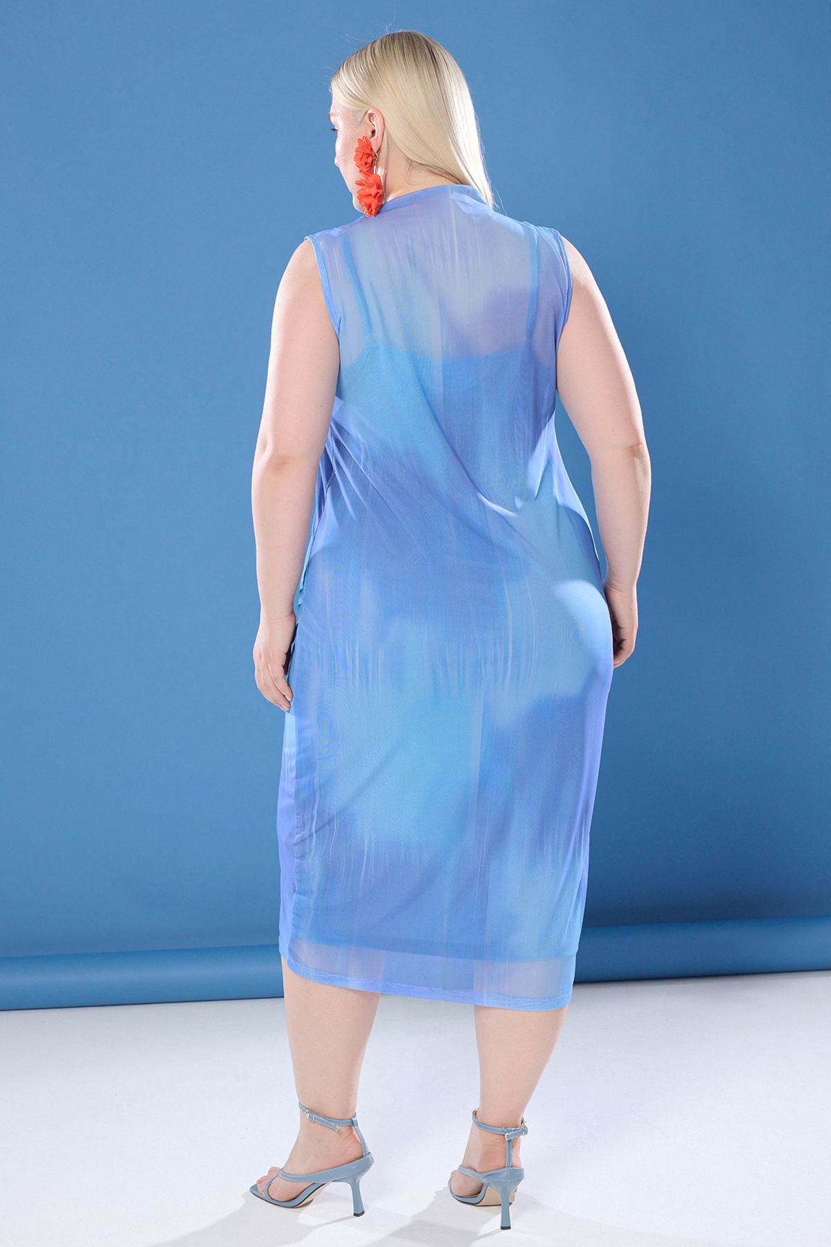 Trendyol Curve-Blue Floral Printed Knitted Tulle Plus Size Dress Tbbss25Ah00117 4