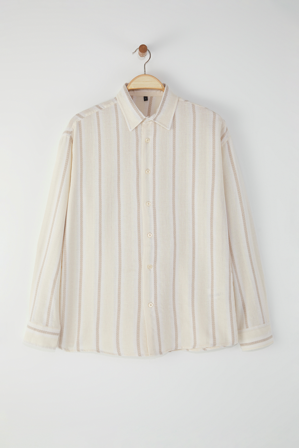 Trendyolmilla  Ekru Regular Düşük Omuz Pamuklu Gömlek TMNSS25GO00071