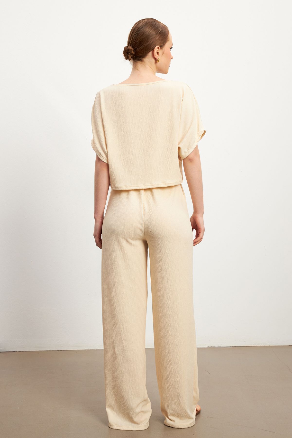 MODAGEN-Women's Beige Short Sleeve Crinkle Pants Set 7
