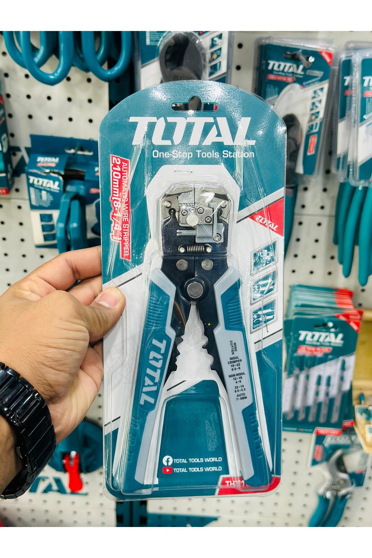 TOTAL-أداة 3 في 1 لتجريد الأسلاك وقطعها وتجعيدها بشكل دقيق 6