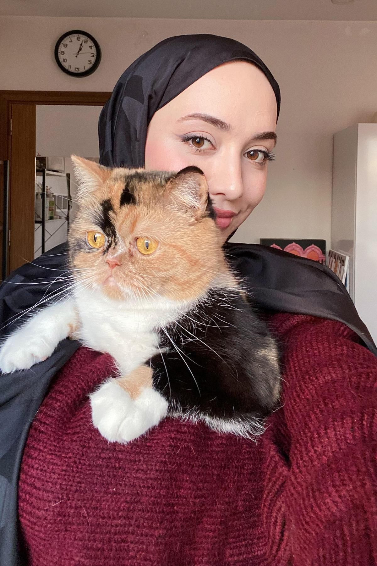 carell Ennur Türk'ün Tercihi C Desen Monogram Pamuk İpek Şal Siyah