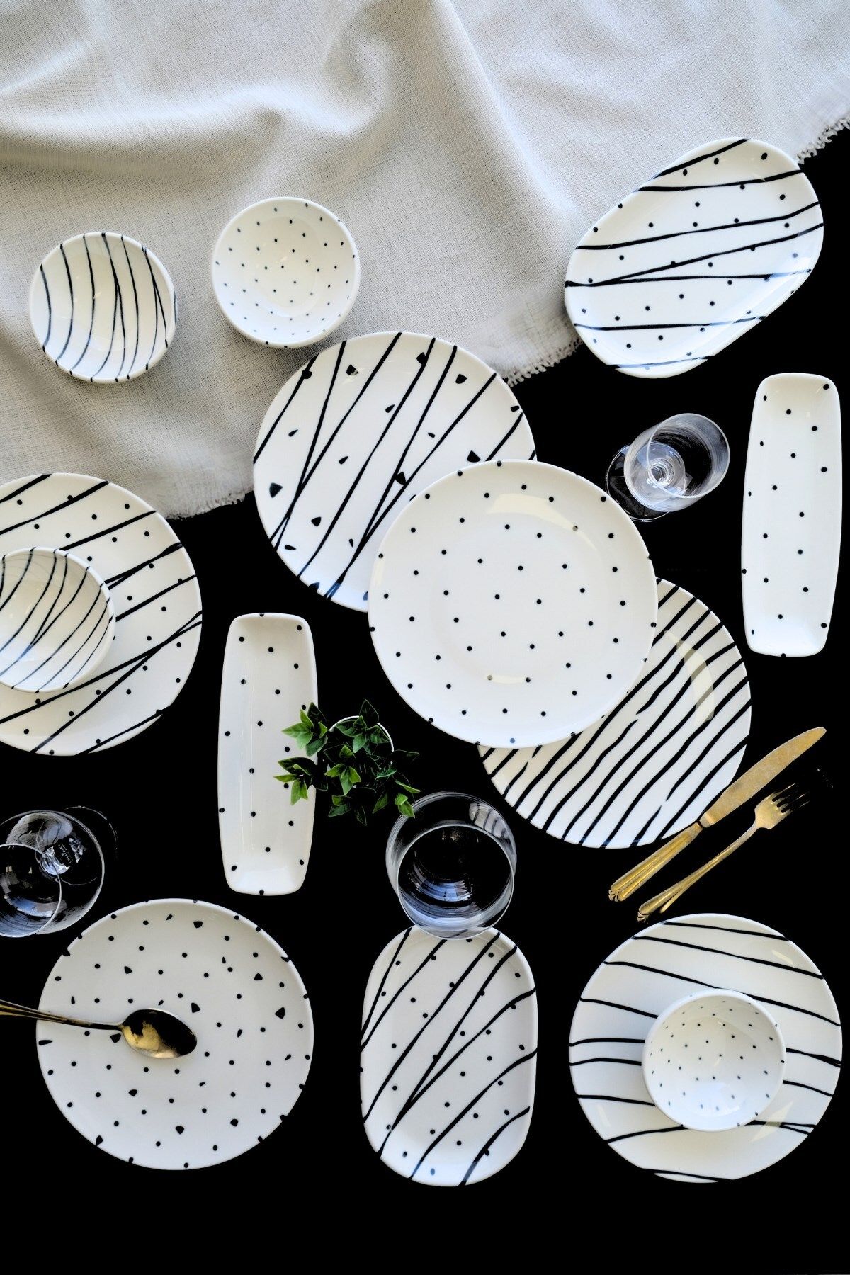 tabakevi-Porcelain Dash Breakfast Set for 6 People 14 Pieces Tvl14Kahprs1103 3