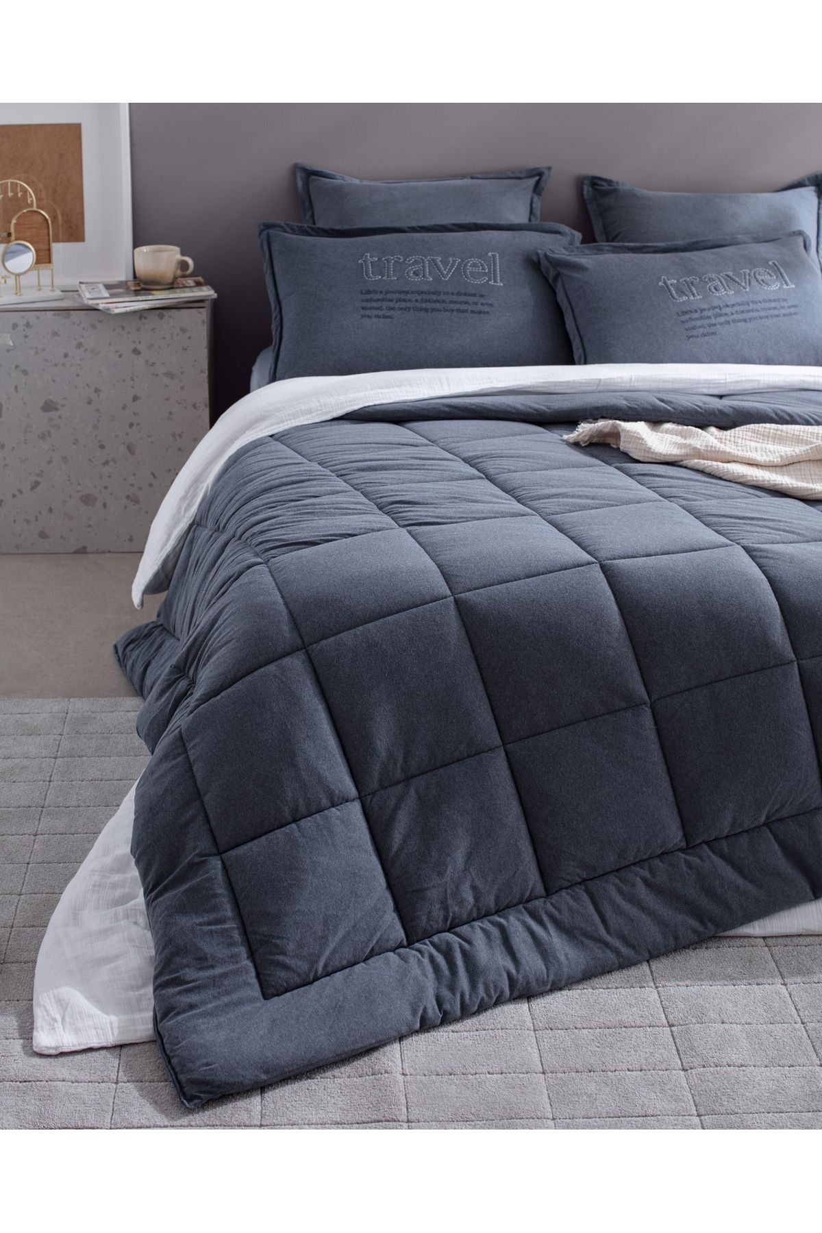 Madame Coco-Bobigny King Size Supersoft Comforter Set - Indigo 3