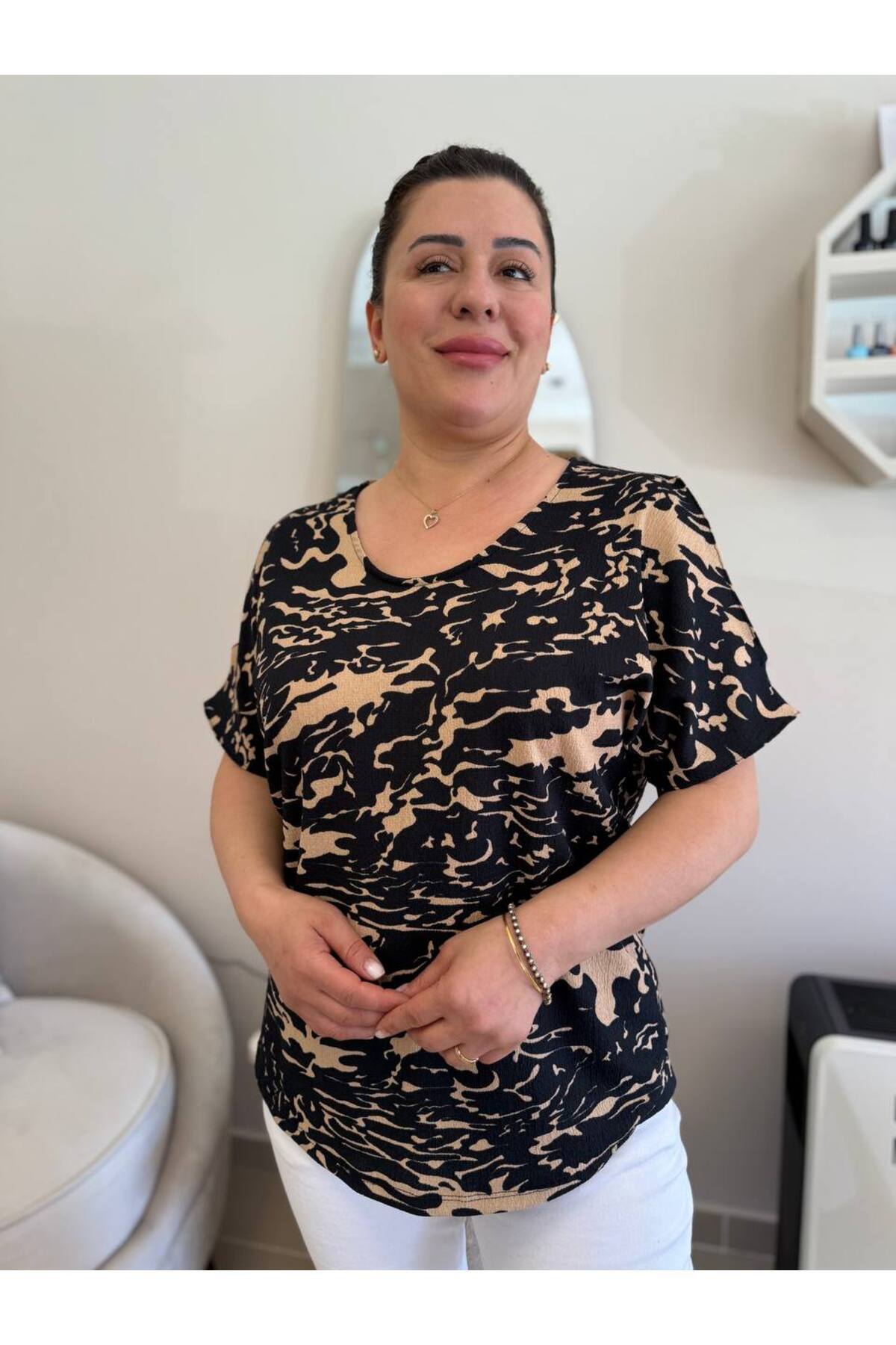 garajmood Kahverengi Desenli Omzu Yırtmaç Detaylı Büyük Beden Bluz görsel 6