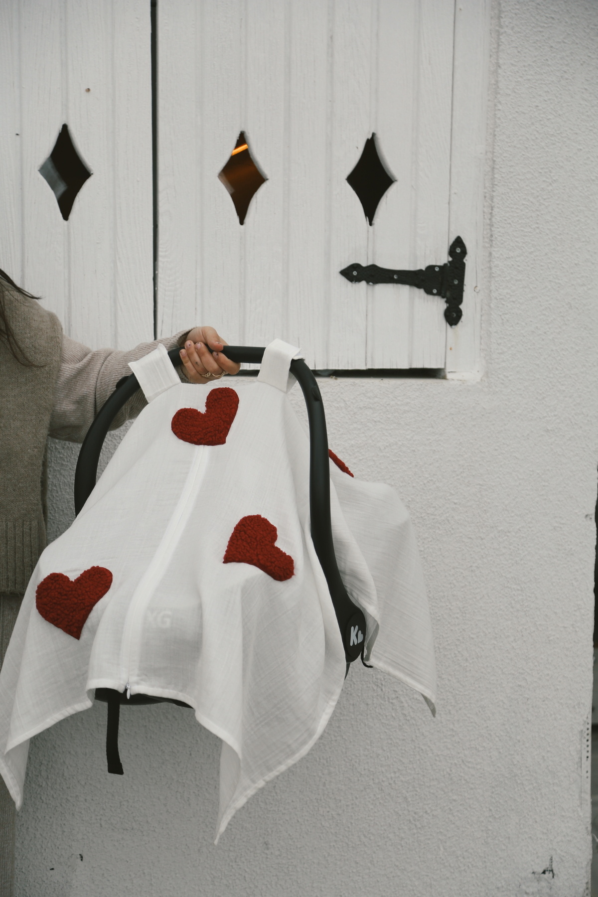 DERY BABY Teddy Kırmızı Kalp Fermuarlı 2 Kat Müslin Puset Örtüsü fotoğrafı 2 (önizleme)