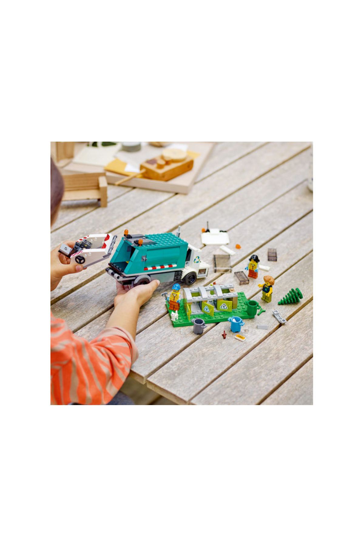 ® کامیون بازیافت شهری 60386 – مجموعه ساختنی اسباب‌بازی برای کودکان ۵ سال به بالا (۲۶۱ قطعه)