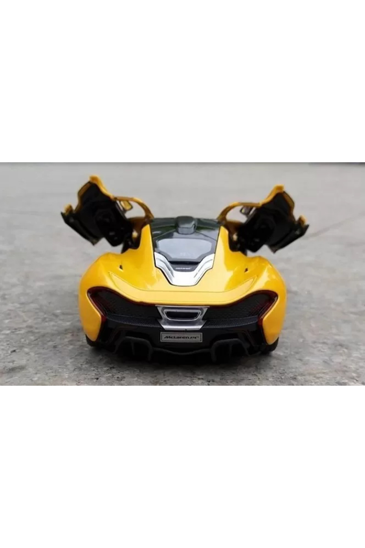 Rastar-Mclaren P1 Orange Metal Car 1/24 Scale 6