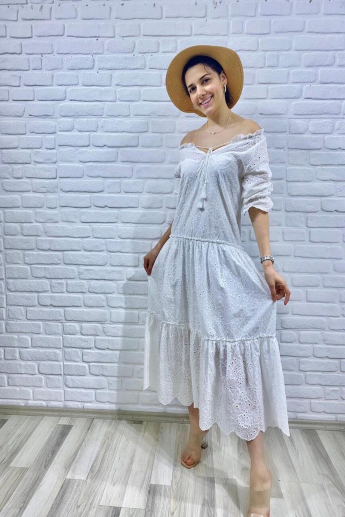 MRA Fashion Beyaz Dantelli New Elbise