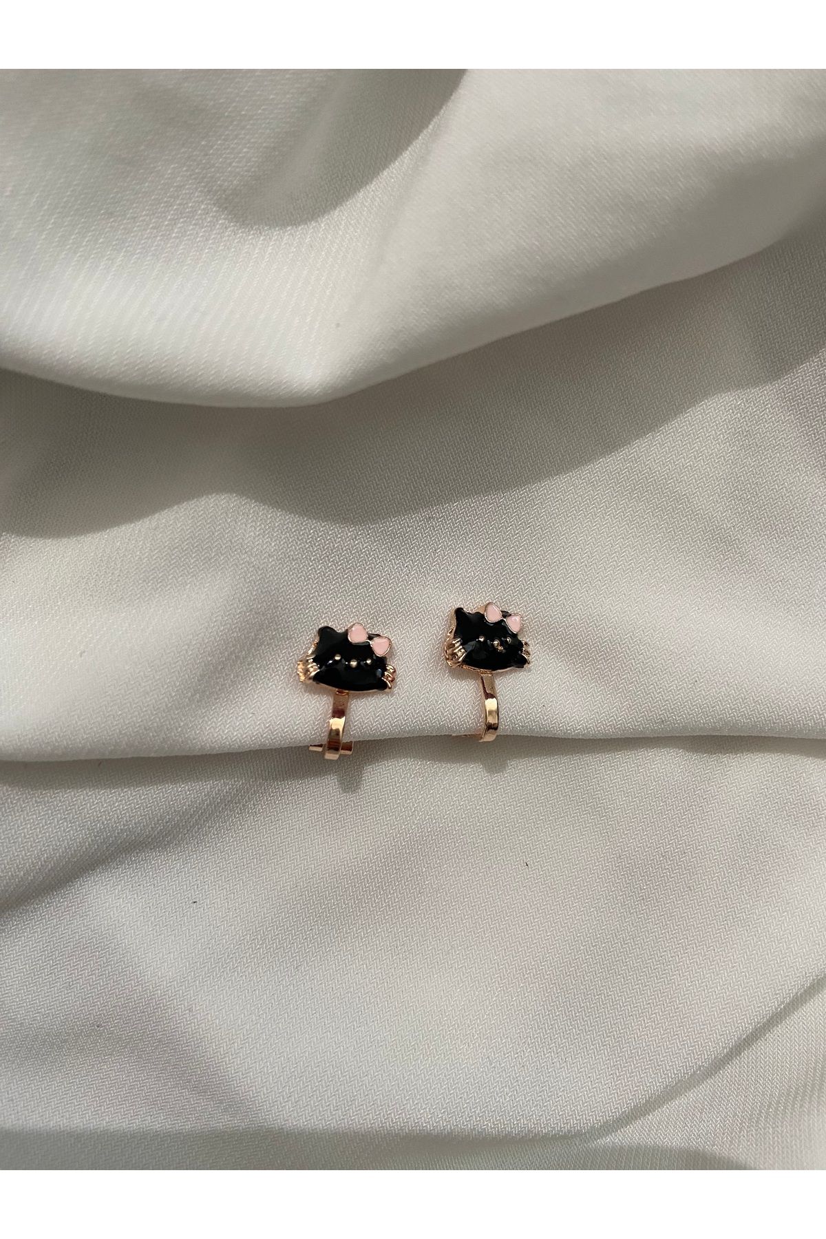 alpikom-Practical Compression Earrings for Those Who Do Not Have Ear Holes 1