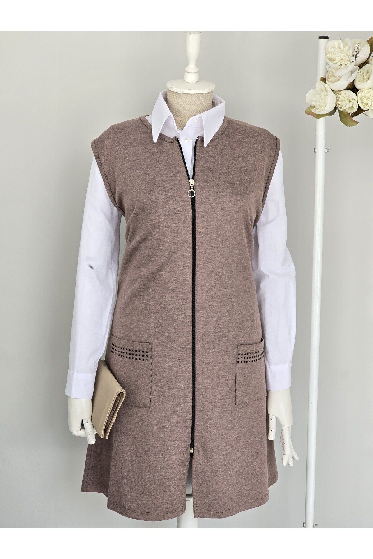 ENDAMIM-Large Size Patterned Sleeveless Mother's Vest 5