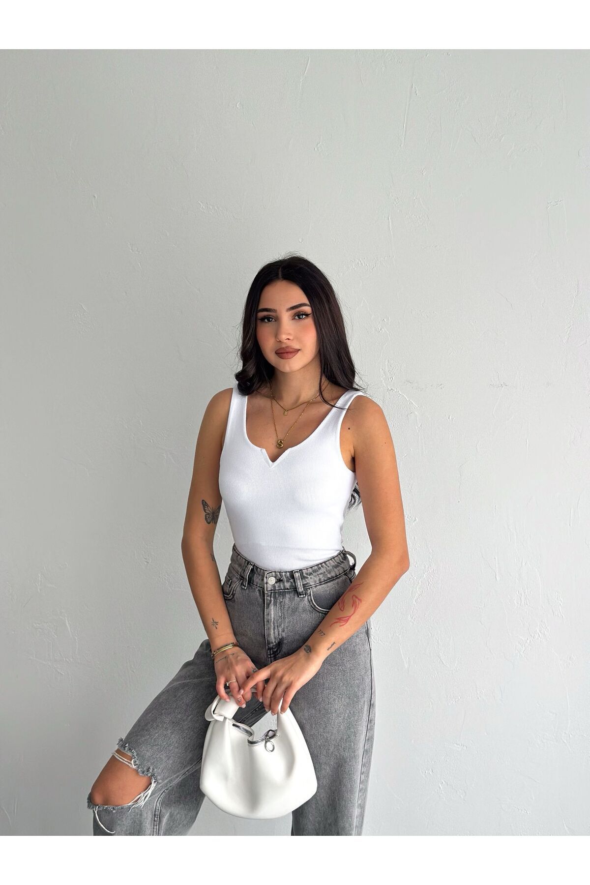 Noa Noa-V-Neck Detailed Strappy Tank Top 3