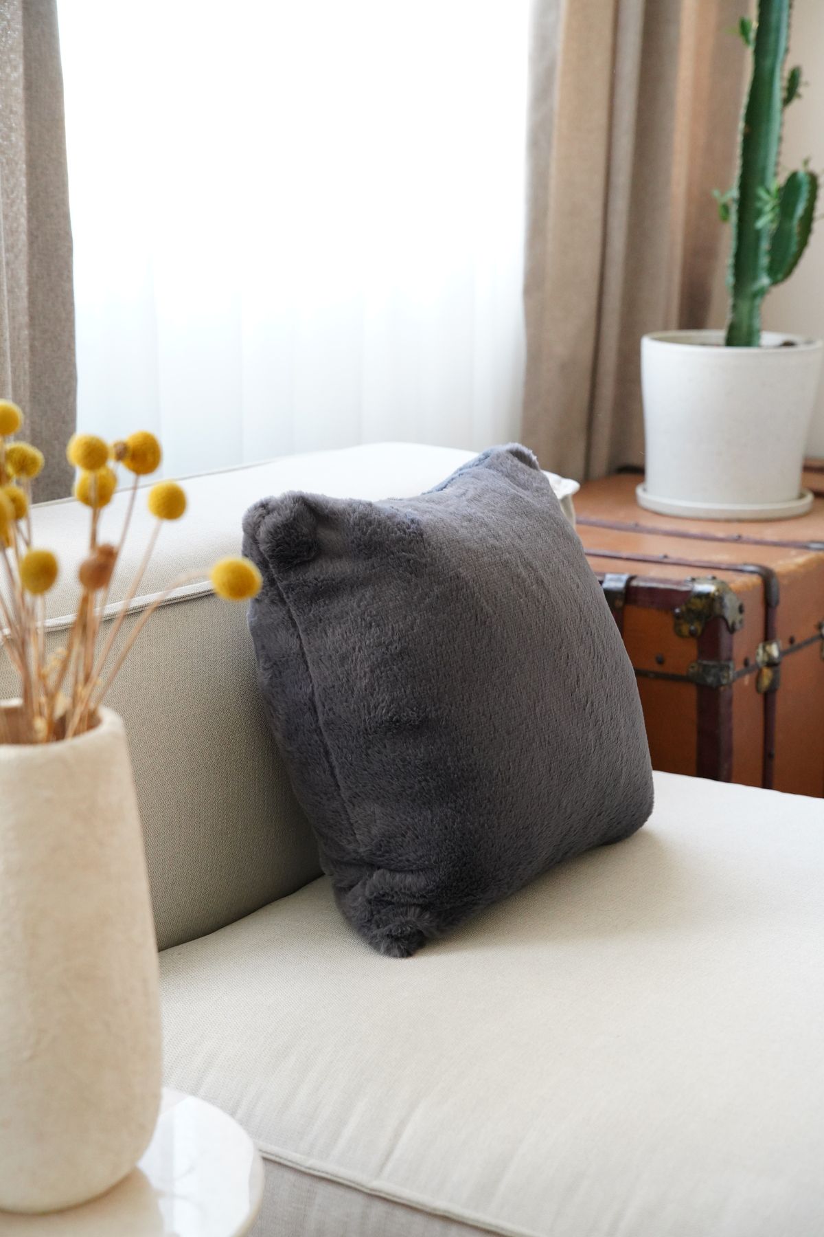 sevaradekor-Plush Soiled Case Double Sided Pillow and Soiled Square 3