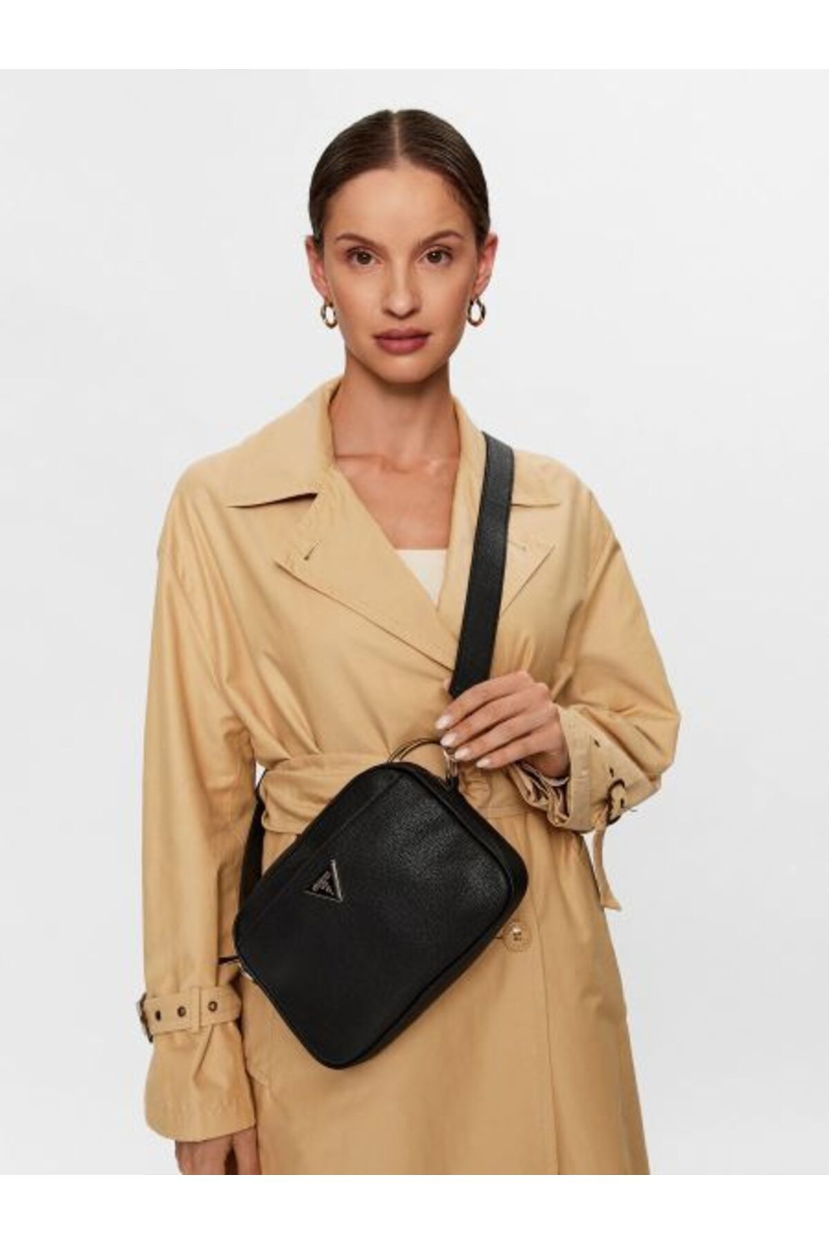 Guess-حقيبة كتف نسائية سوداء - Bg 877814 5