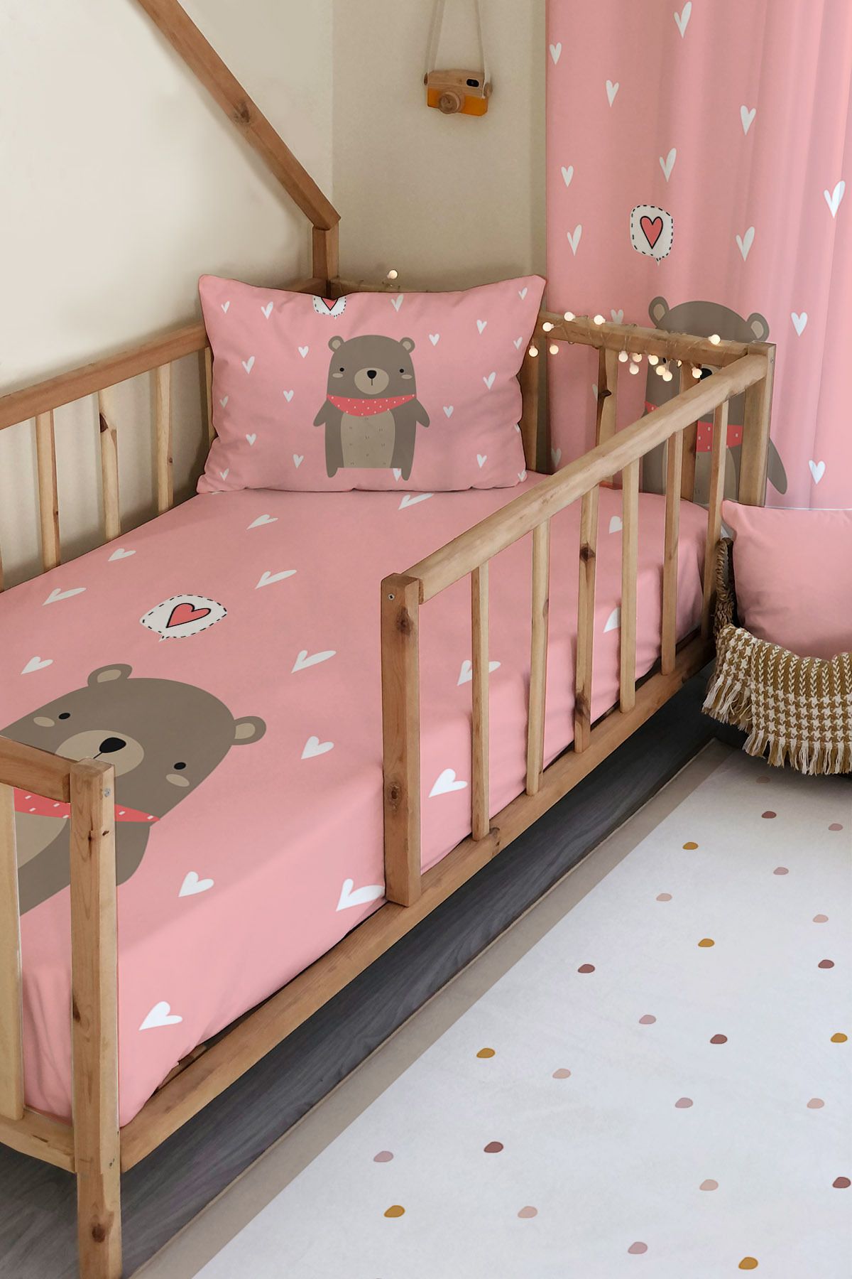 milroma MİLROMA Ayı Desen Kadife Doku Bebek ve Çocuk Yatak Örtüsü  Pembe