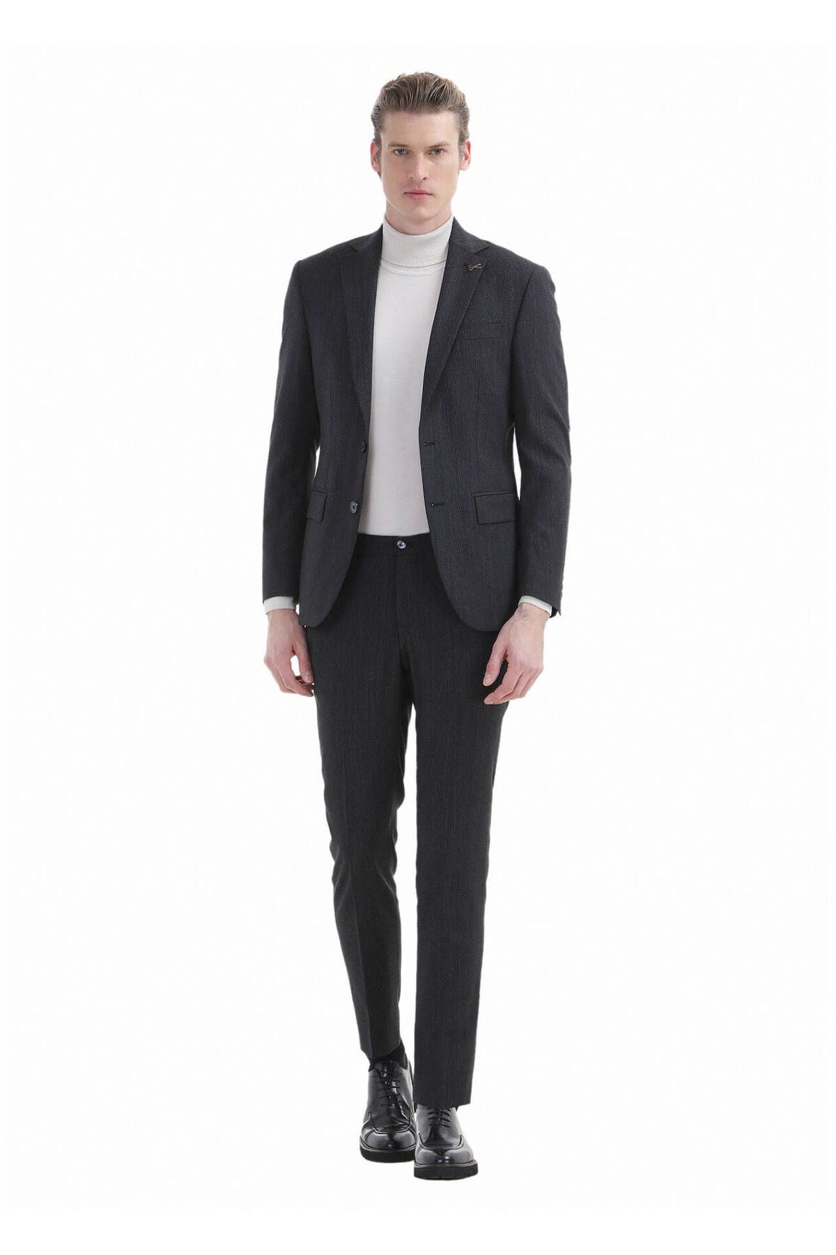 Ramsey-Modern Fit Anthracite Striped Wool Blended Suit 1