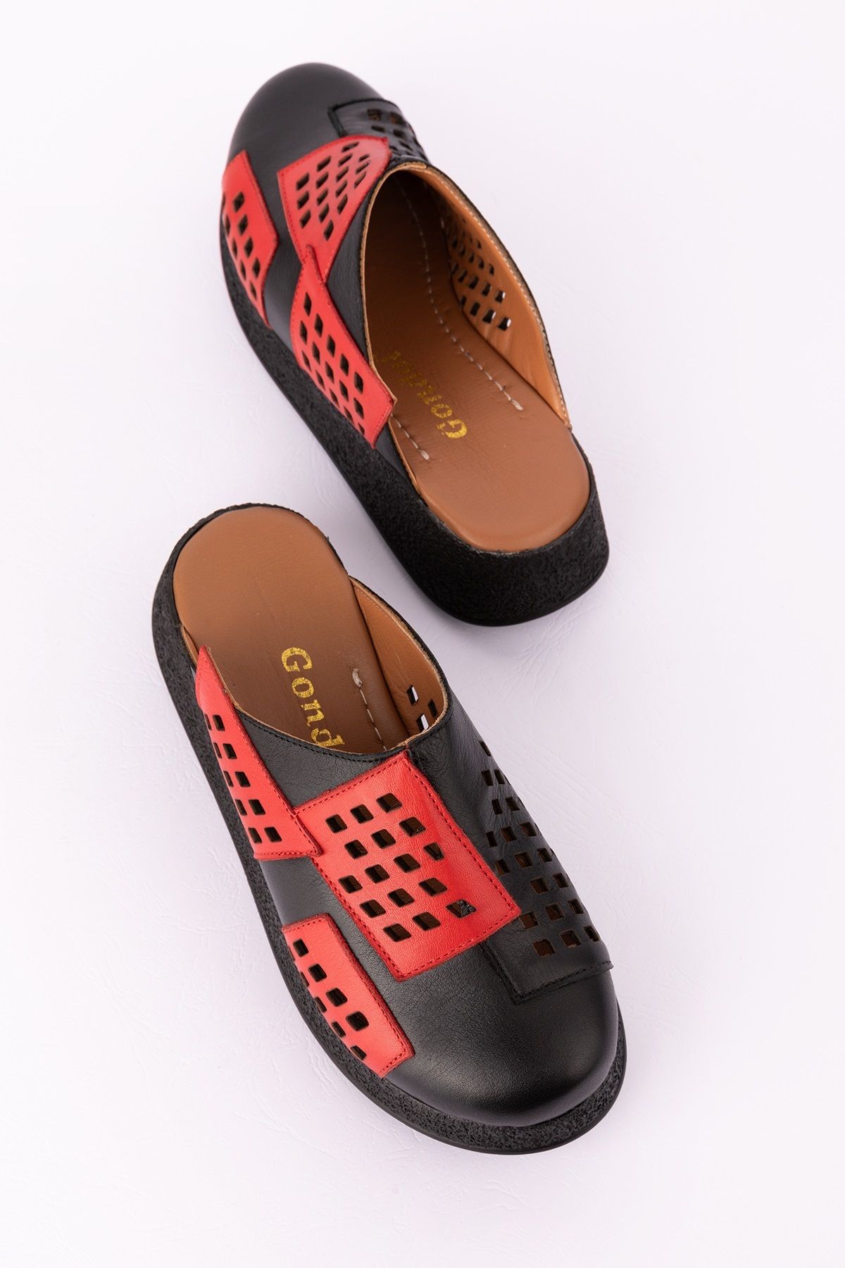 دمپایی سیاه زنانه برش لیزر واقعی خط پر کردن روزانه Slipper MLK.3229 Gondol