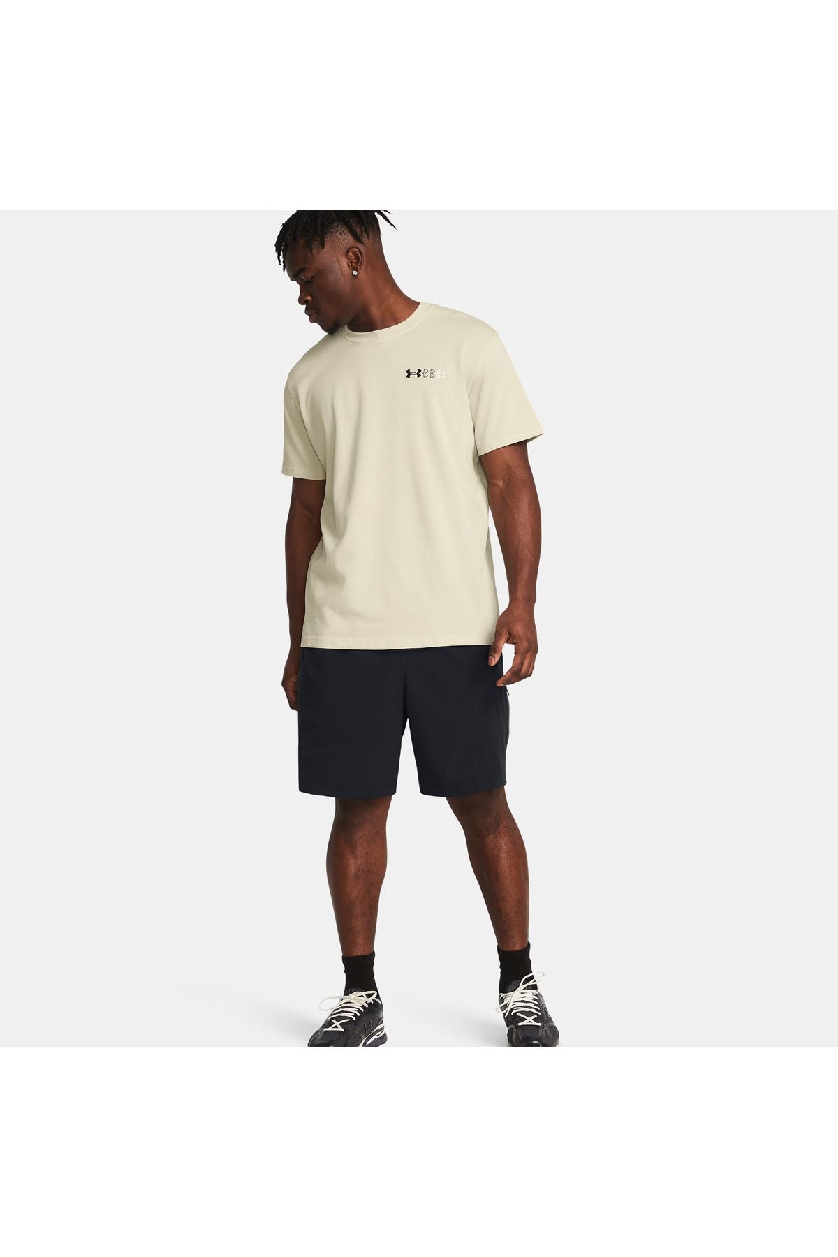 شورت ورزشی مشکی مردانه های دریچه غیرقابل توقف 001 Under Armour