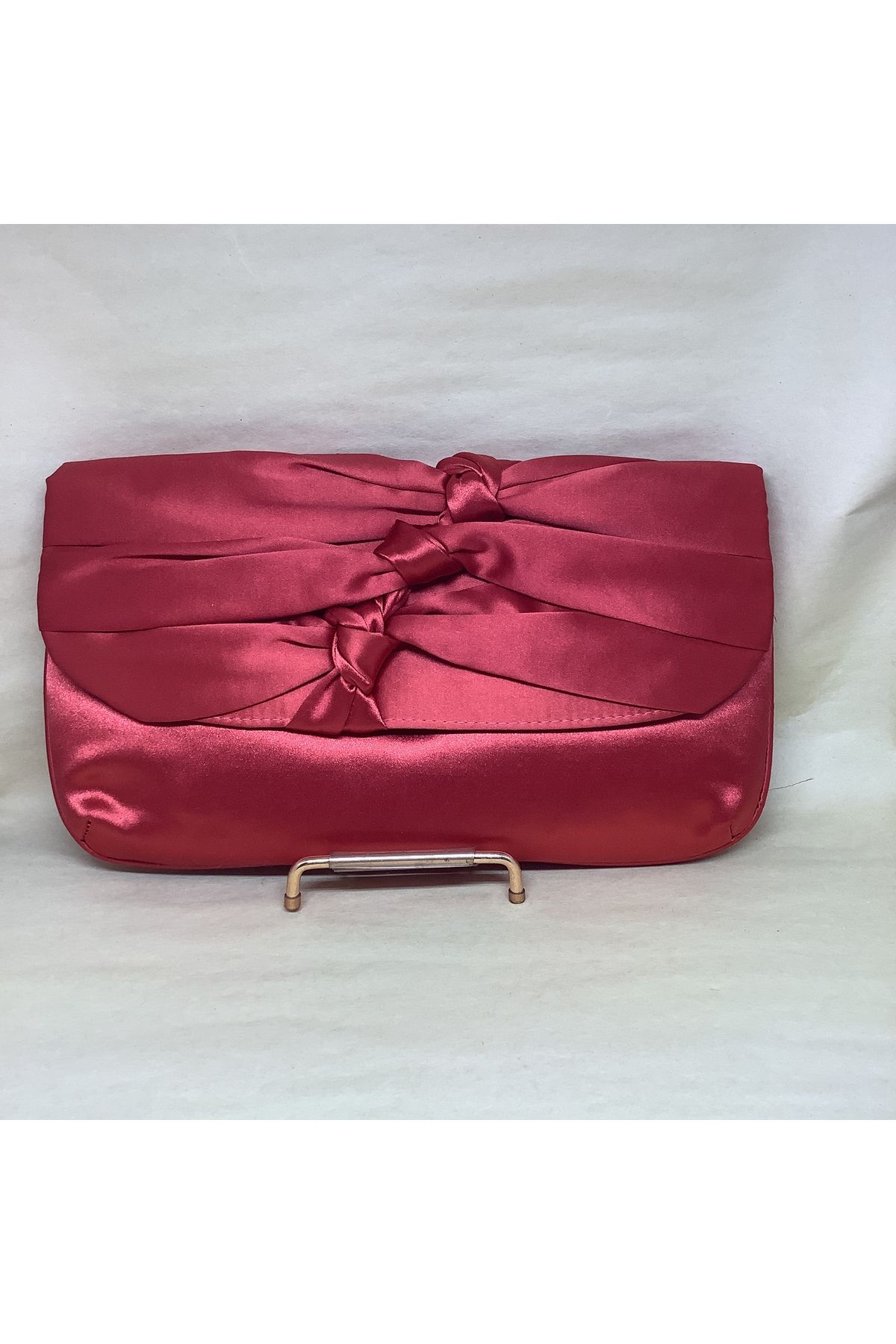 Noemi Saten clutch çanta