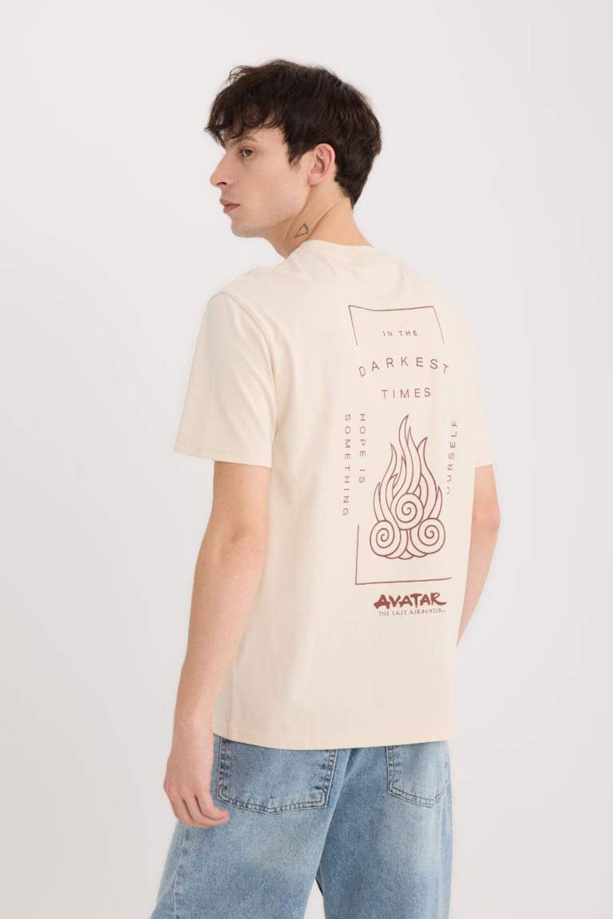 DeFacto Yeni Sezon %100 Pamuk Avatar the Last Airbender Regular Fit Bisiklet Yaka Sırt Baskılı