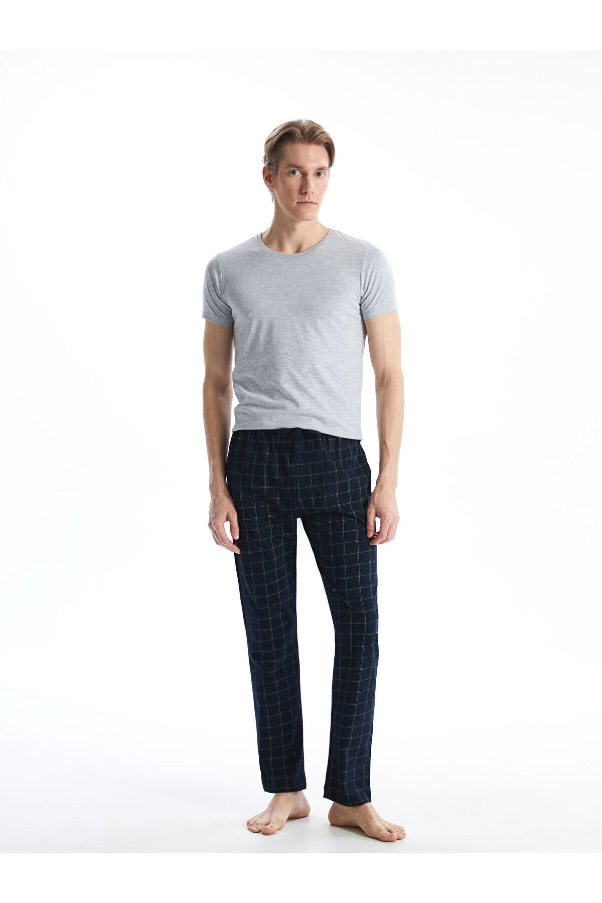 LC Waikiki-Standard Pattern Plaid Men's Pajama Bottom 1