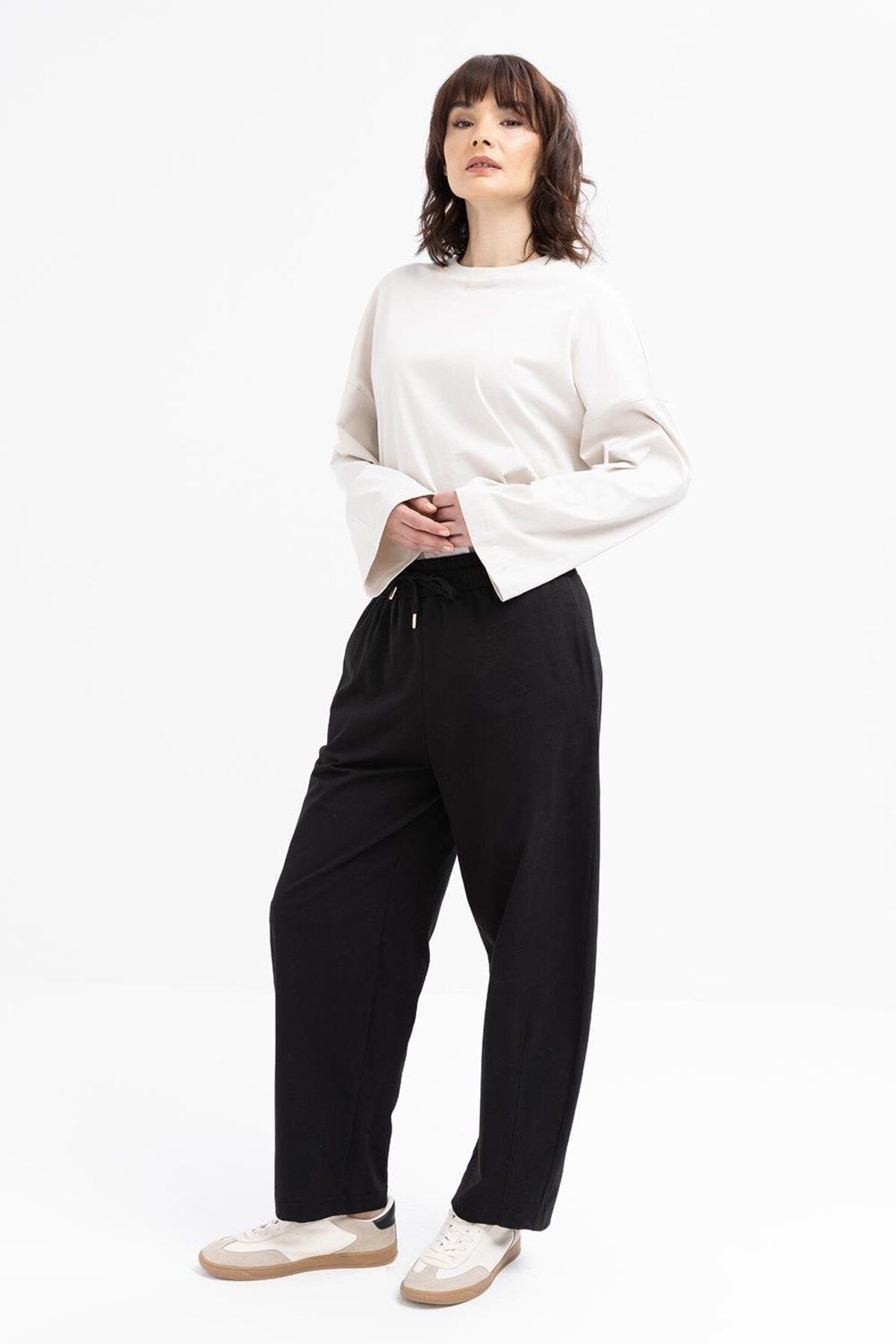 ALLDAY-Black-Waist Elastic Slouchy Trousers 1