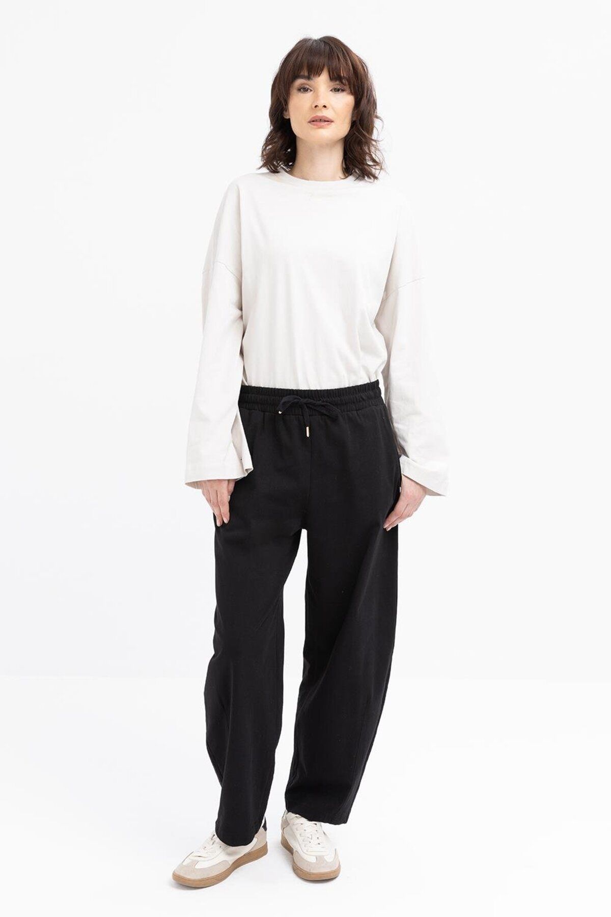ALLDAY-Black-Waist Elastic Slouchy Trousers 2