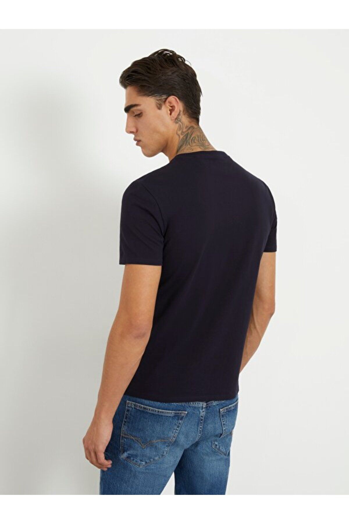 Guess-Pánské tričko Cn Ss Core Tee Slim Fit 3