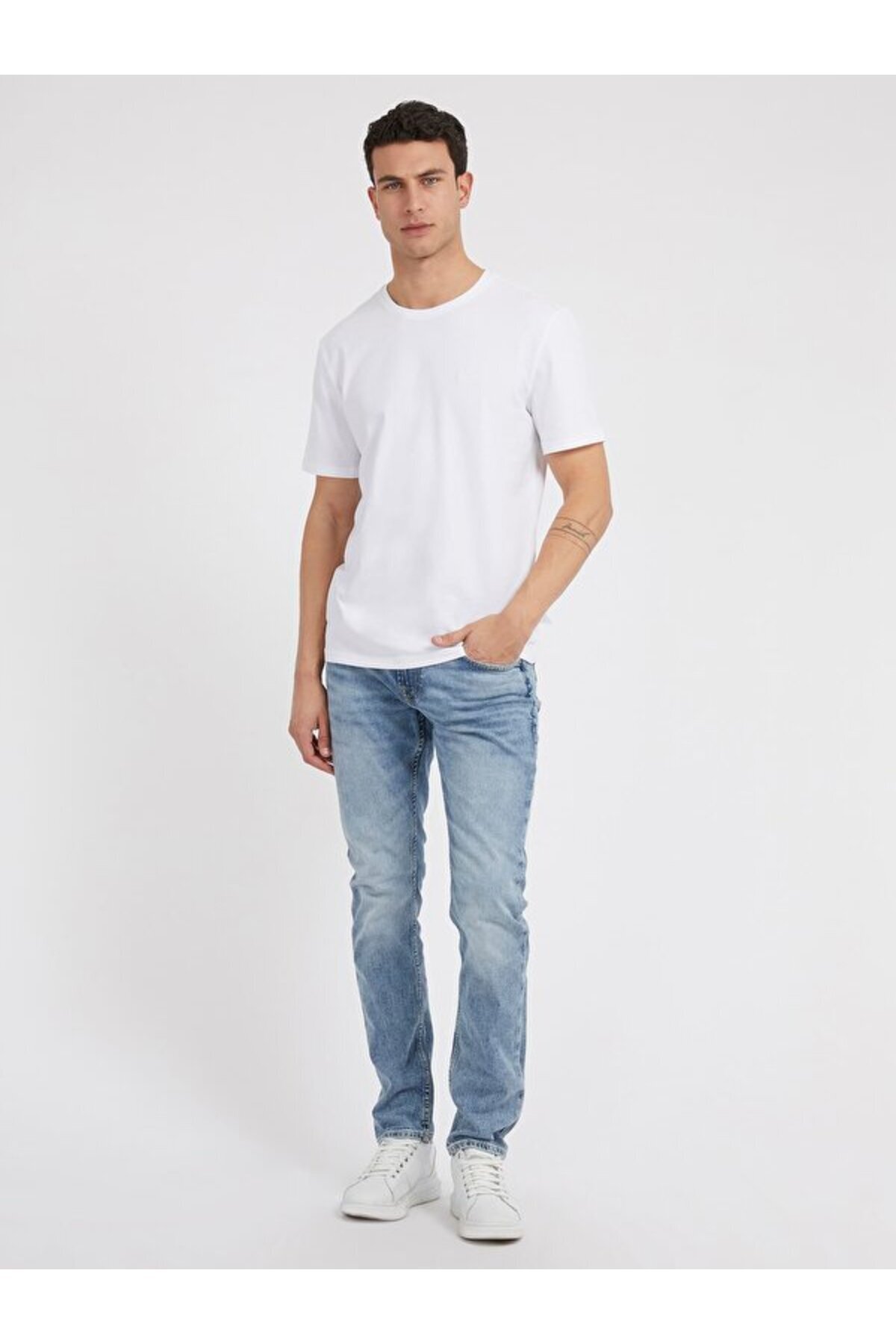 Guess-T-shirt 2