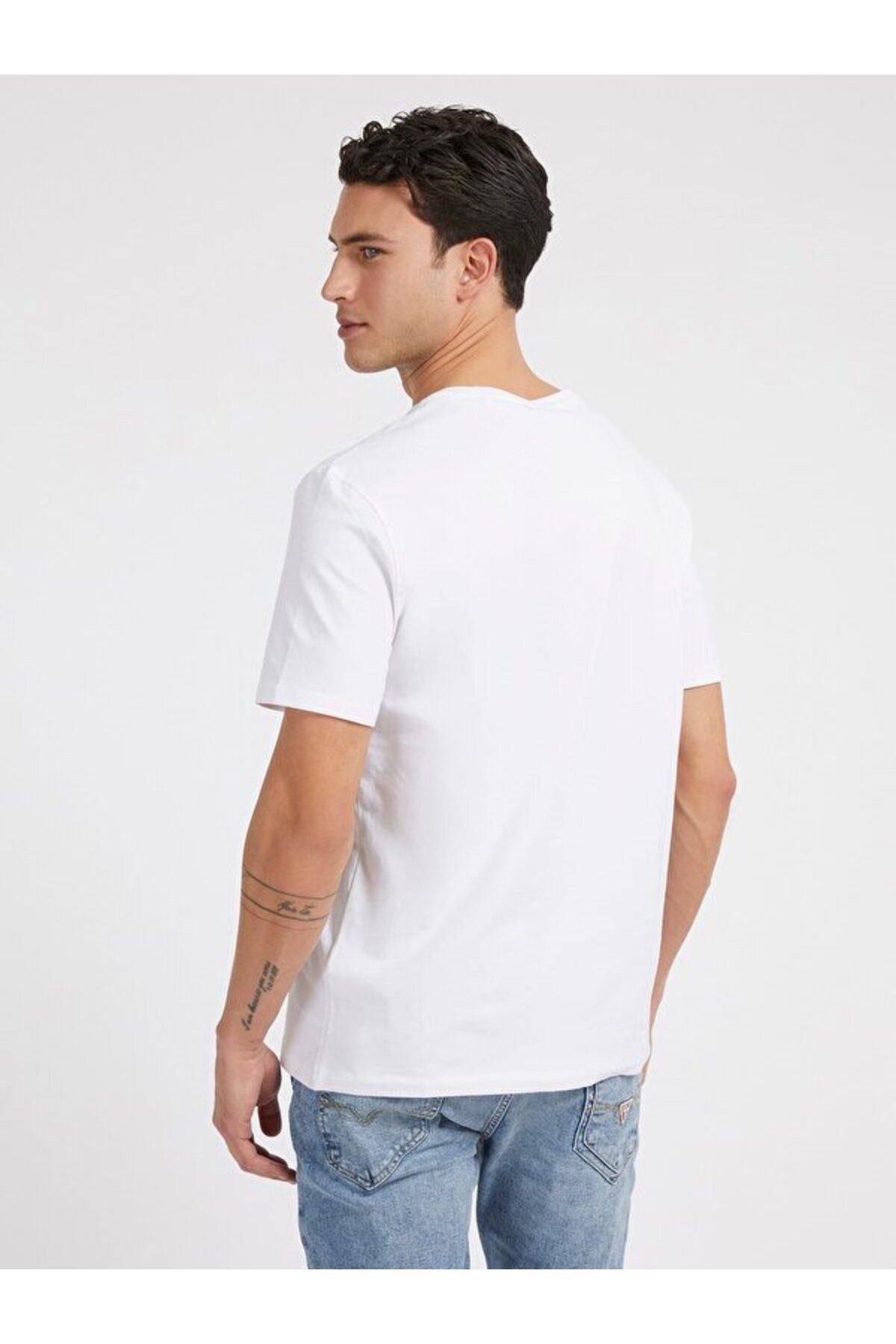 Guess-T-shirt 3